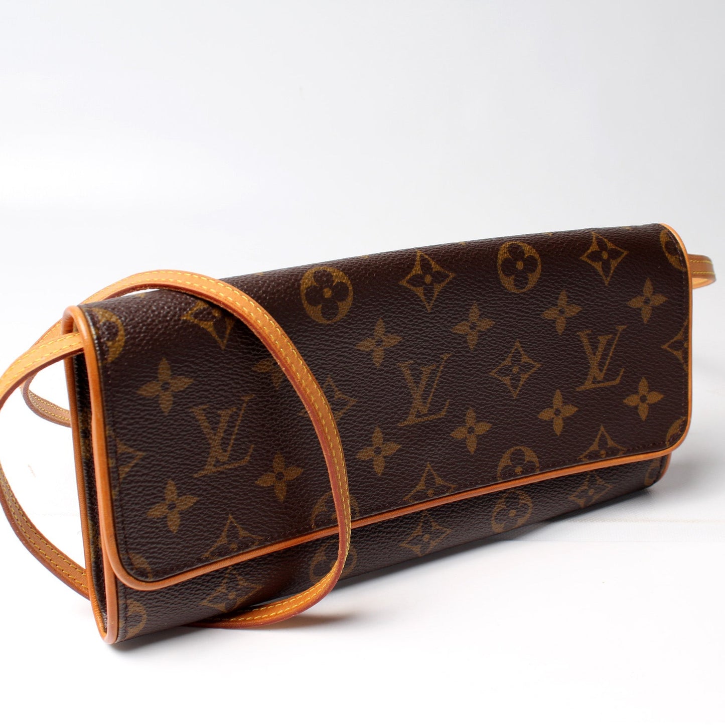 Louis Vuitton Pochette Twin GM Monogram Clutch Bag Monogram 12