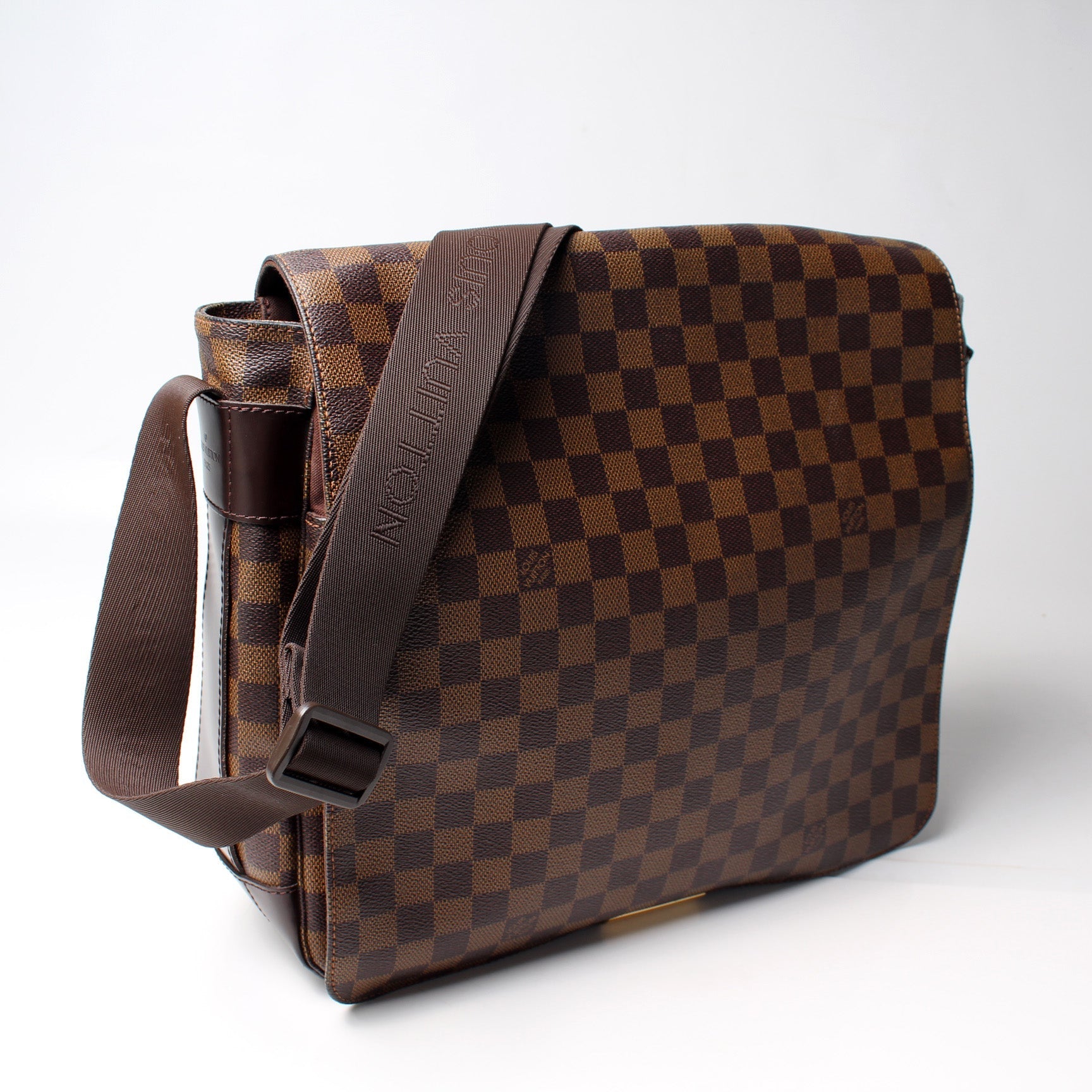 Louis Vuitton Bastille Ebene Messenger Crossbody Bag