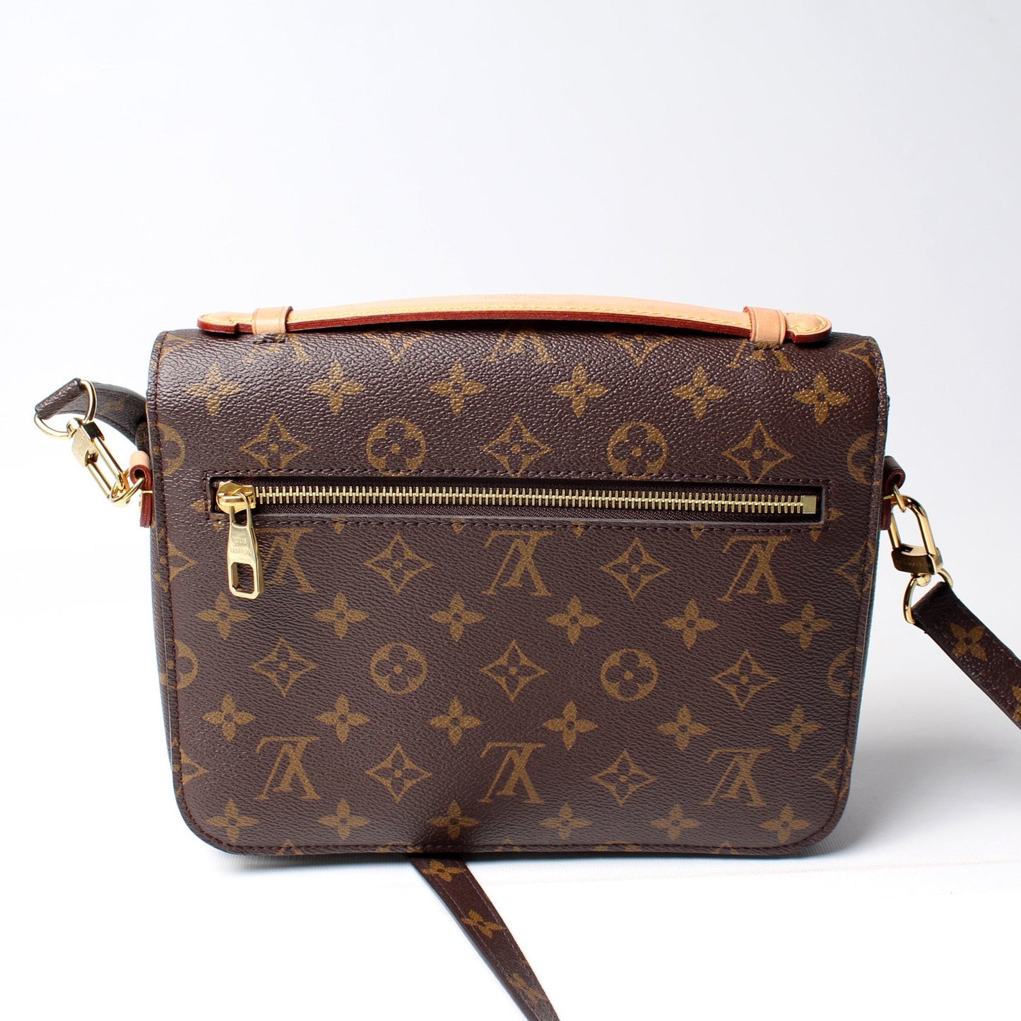 Louis Vuitton Pochette Metis Monogram Clutch Bag Monogram 3