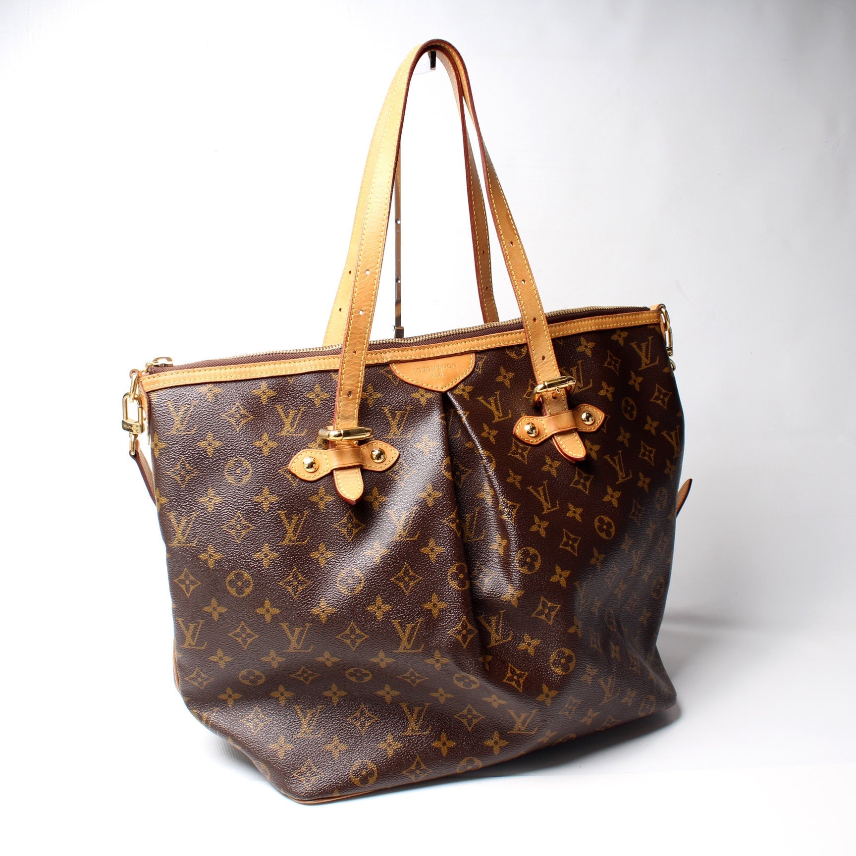 Louis Vuitton Palermo GM Monogram Handbag Monogram 1