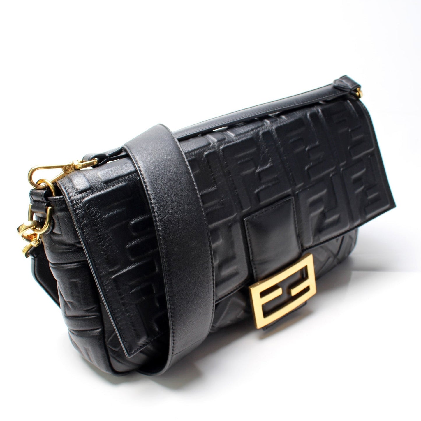 Fendi Nappa Ff Largeuette Bag Travel Bag