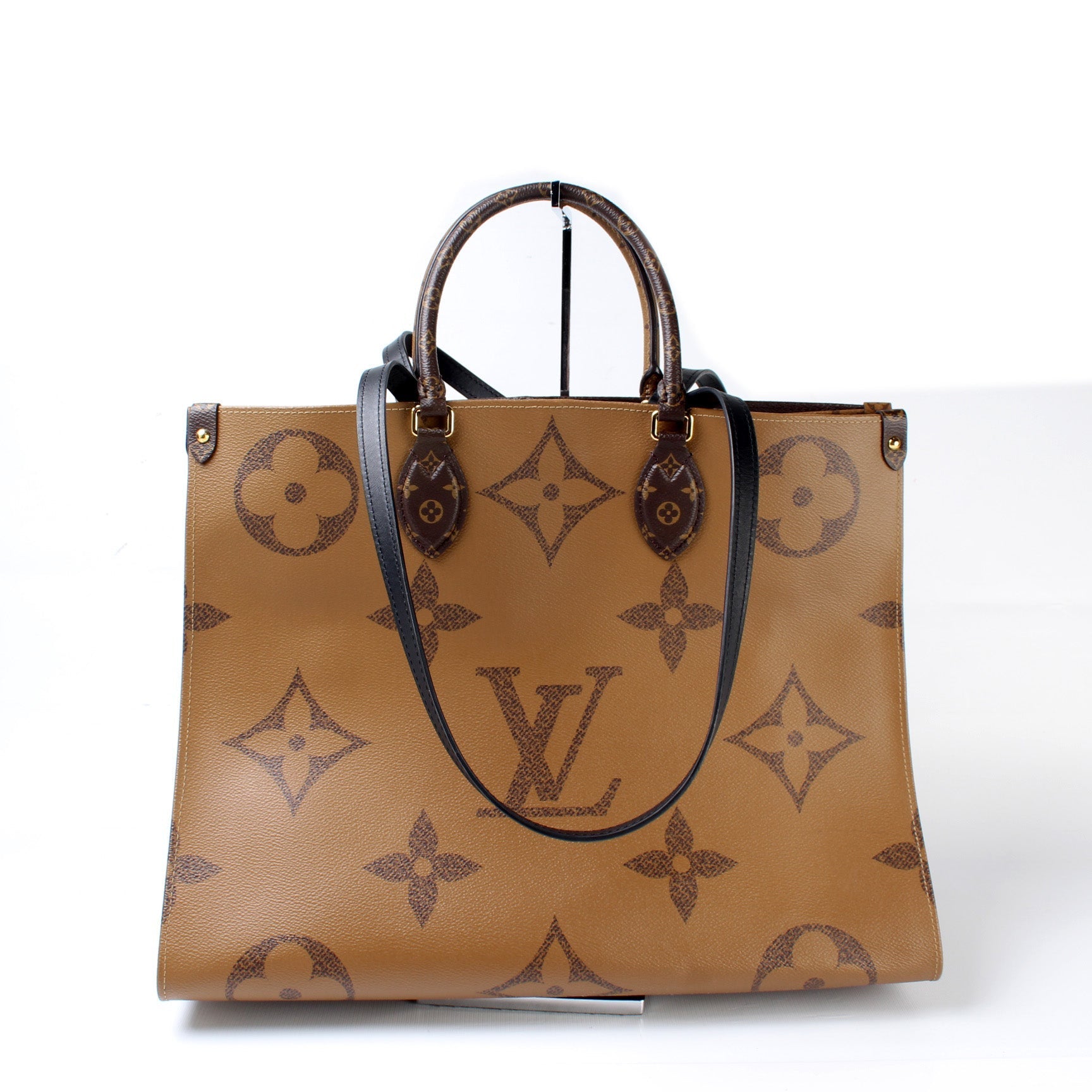 Louis Vuitton ONTHEGO GM Monogram Handbag Monogram 4