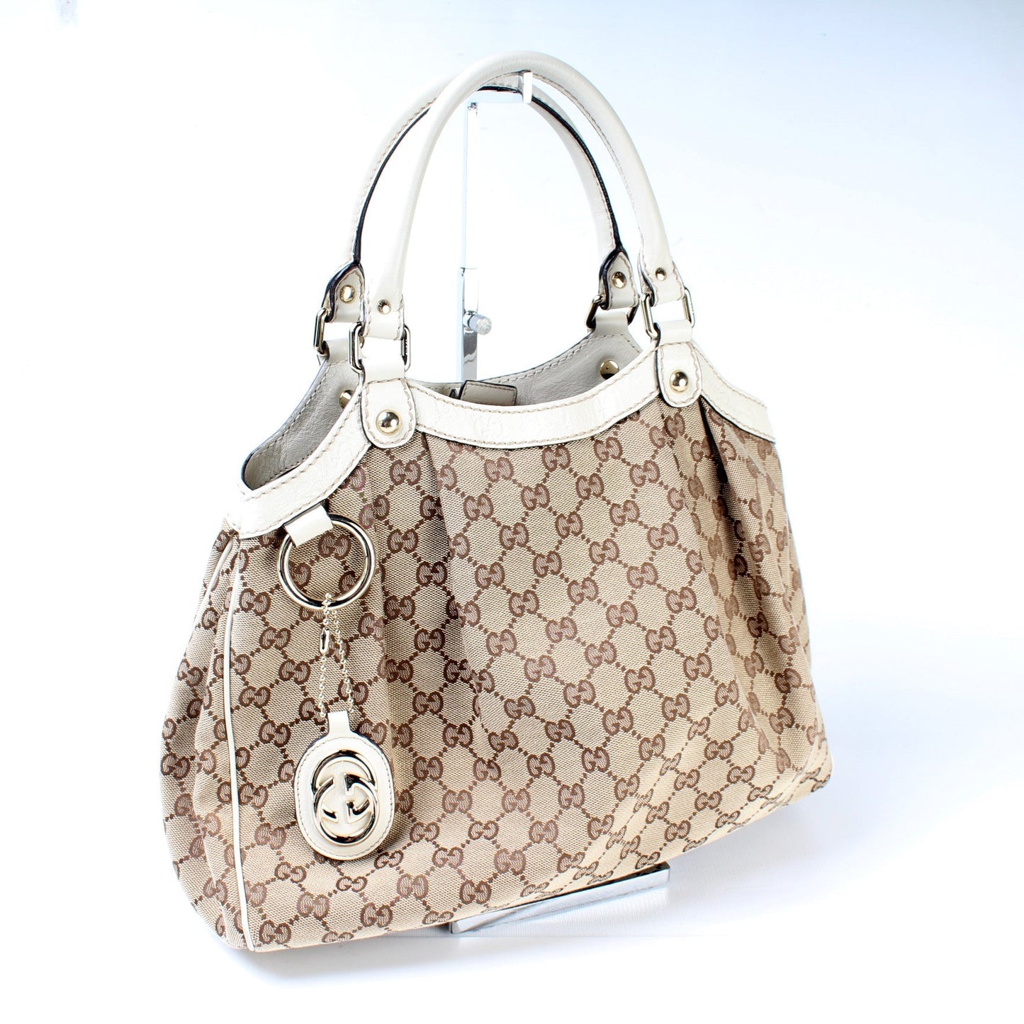 Gucci Sukey GG Canvas Medium Travel Bag Medium 15