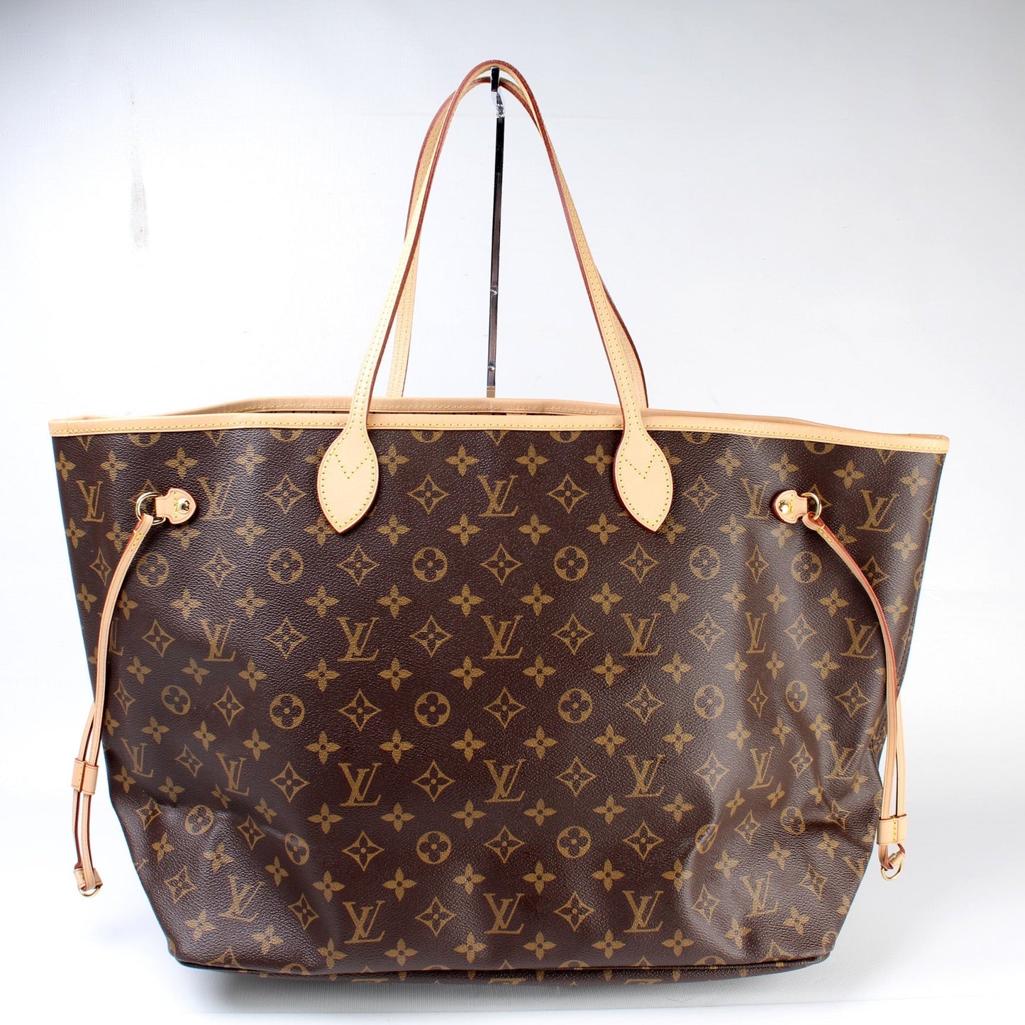 Louis Vuitton Neverfull GM Monogram Tote Bag Monogram 39