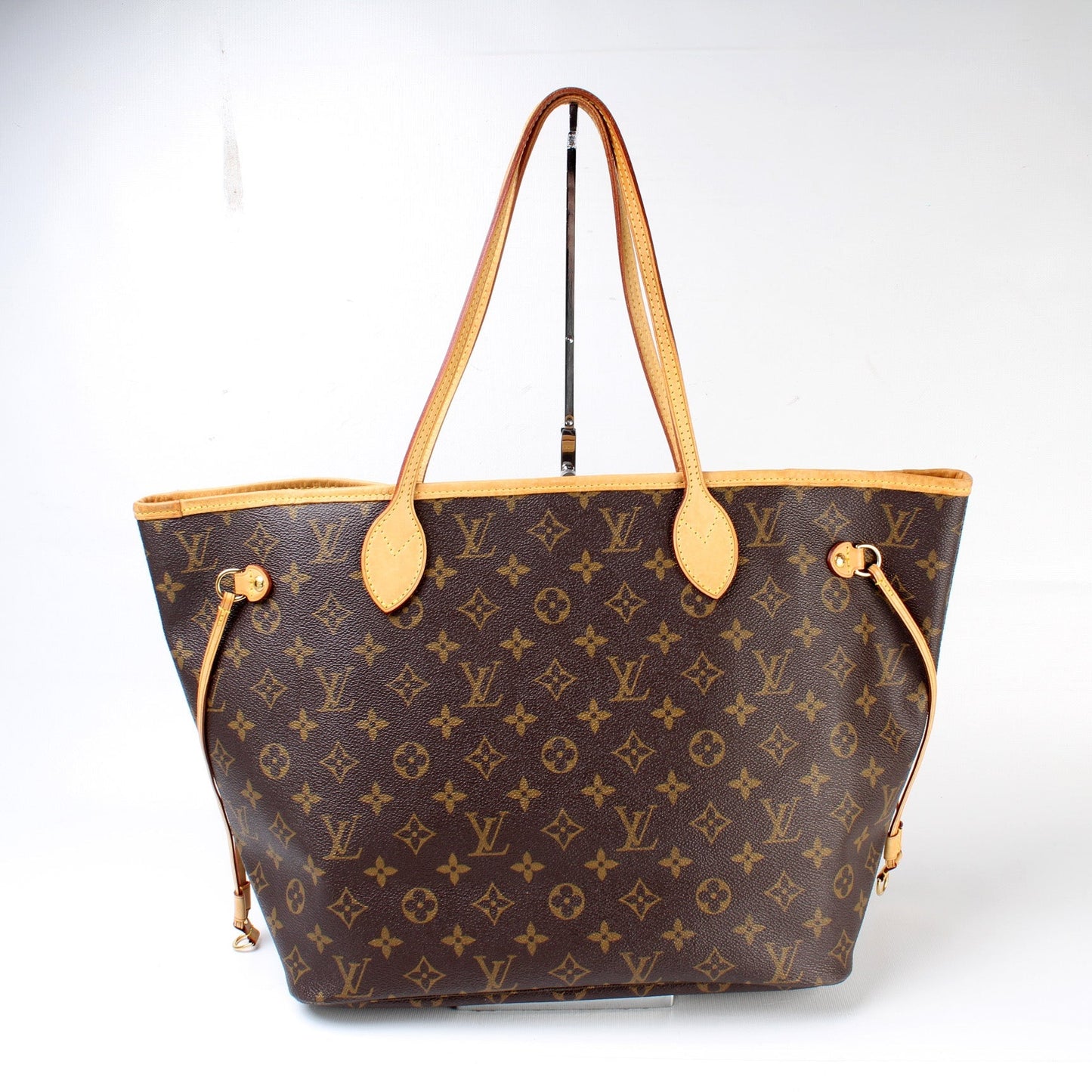 Louis Vuitton Neverfull MM Monogram Tote Bag Monogram 141