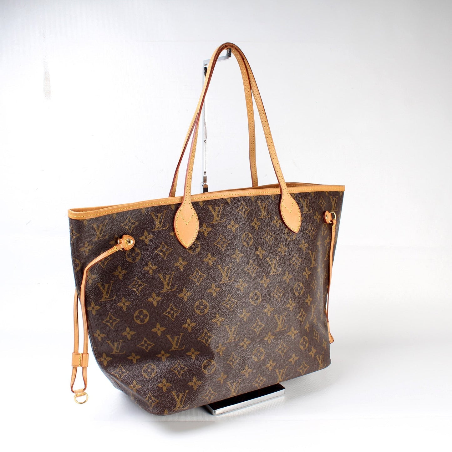 Louis Vuitton Neverfull MM Monogram Tote Bag Monogram 217