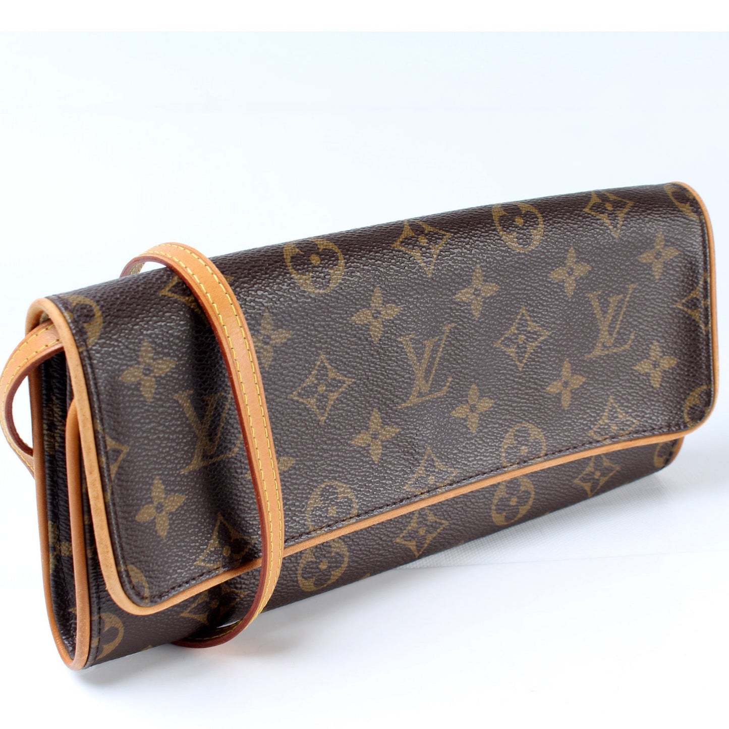 Louis Vuitton Pochette Twin GM Monogram Clutch Bag Monogram 15