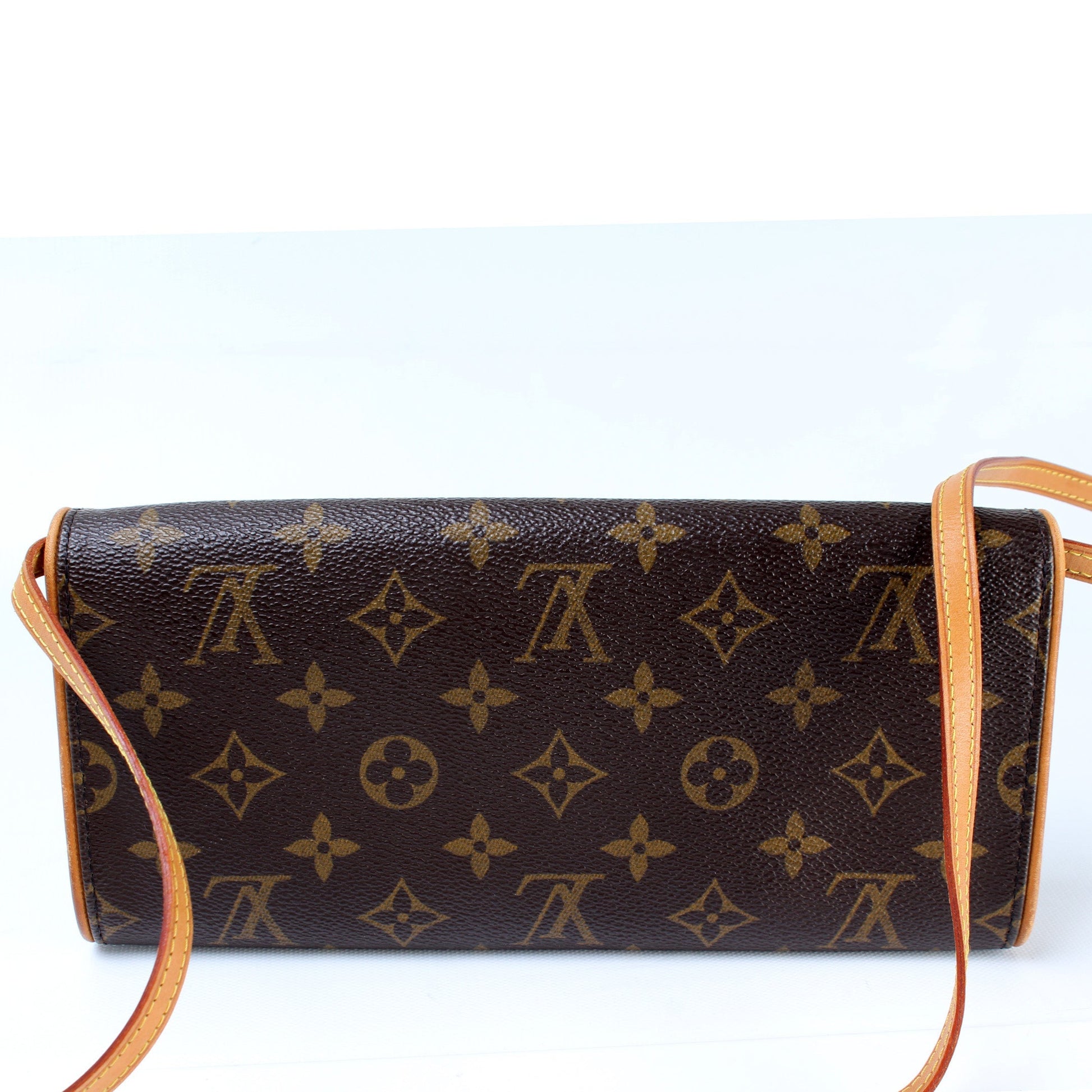 Louis Vuitton Pochette Twin GM Monogram Clutch Bag Monogram 15
