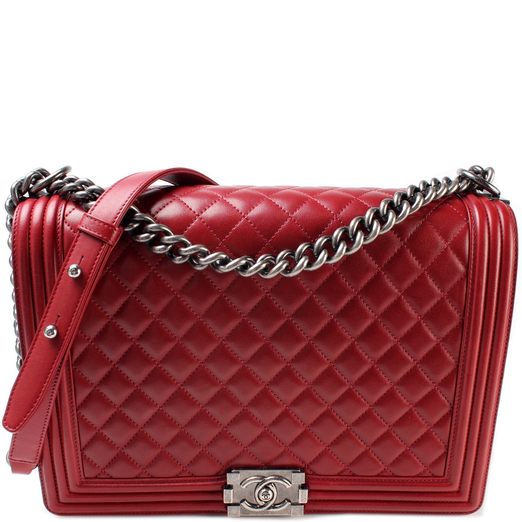 Chanel Boy Flap Lambskin 18M Handbag 18M 2