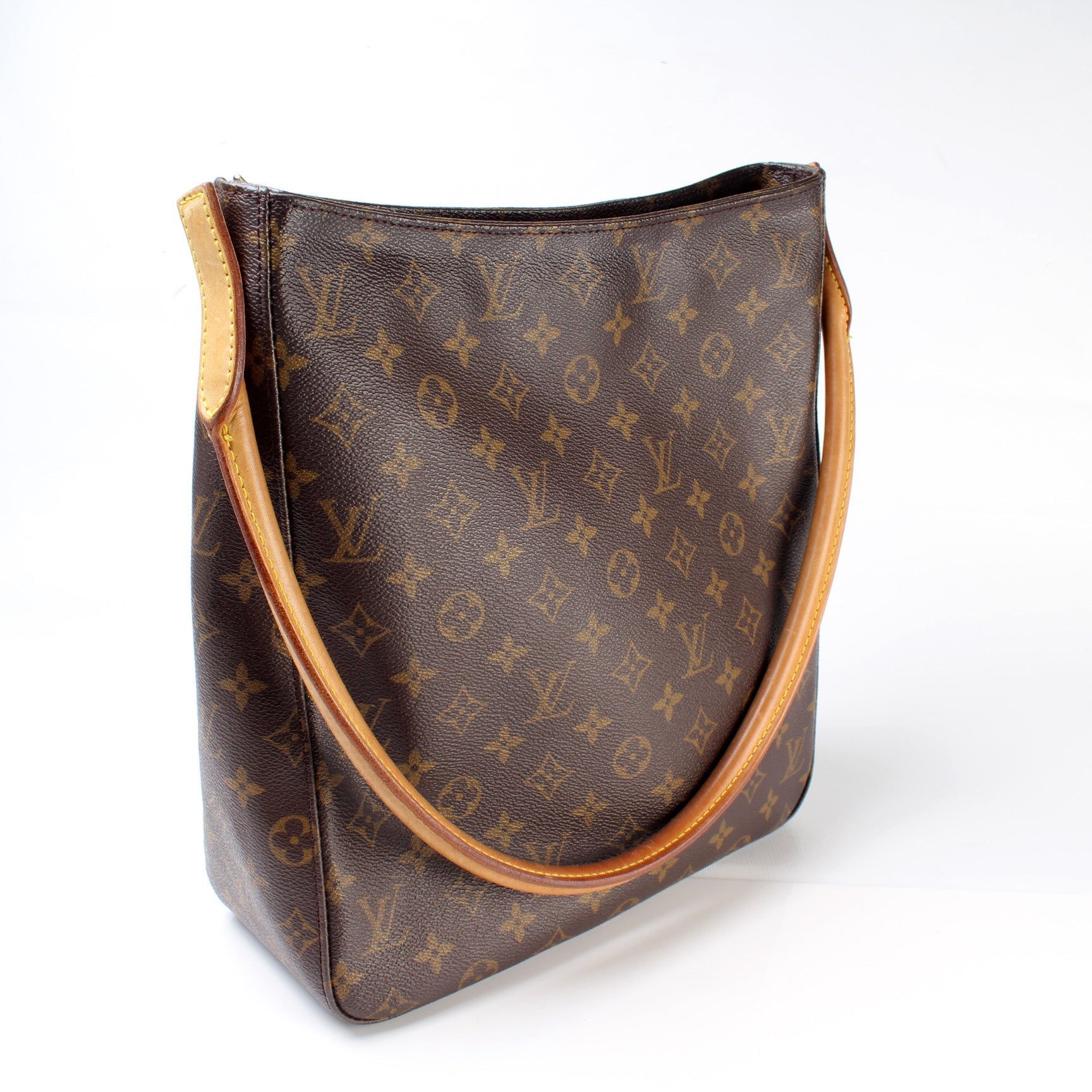 Louis Vuitton Looping GM Monogram Handbag Monogram 32