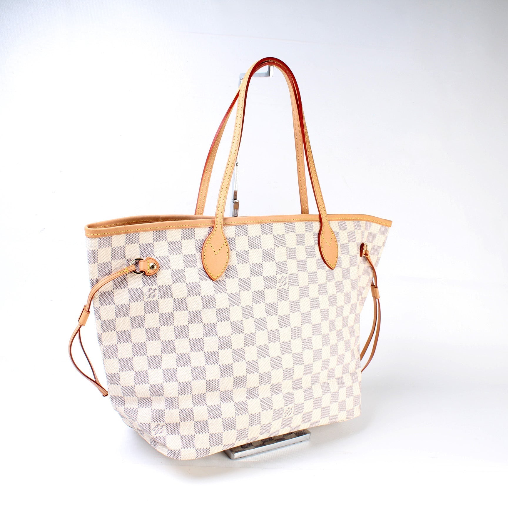 Louis Vuitton Neverfull MM Azur Damier Tote Bag Azur 26