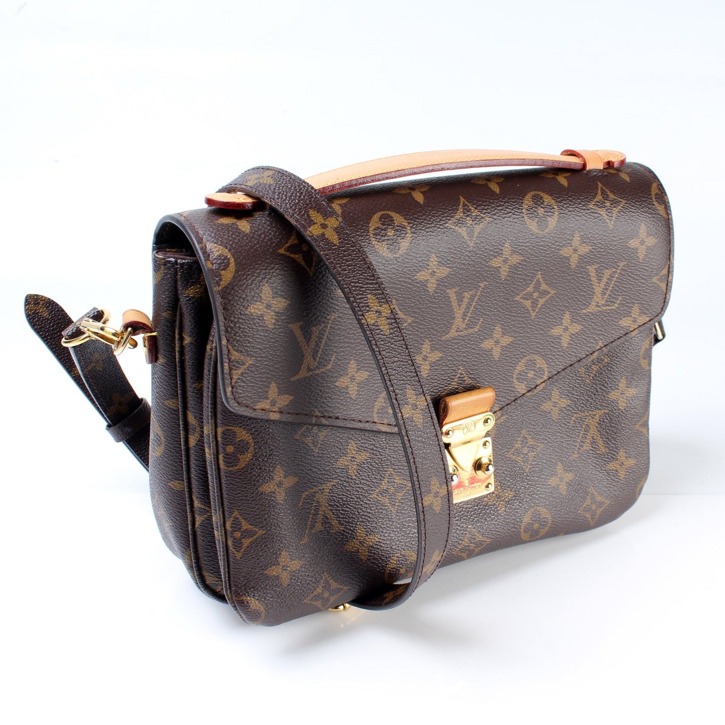Louis Vuitton Pochette Metis Monogram Clutch Bag Monogram 45