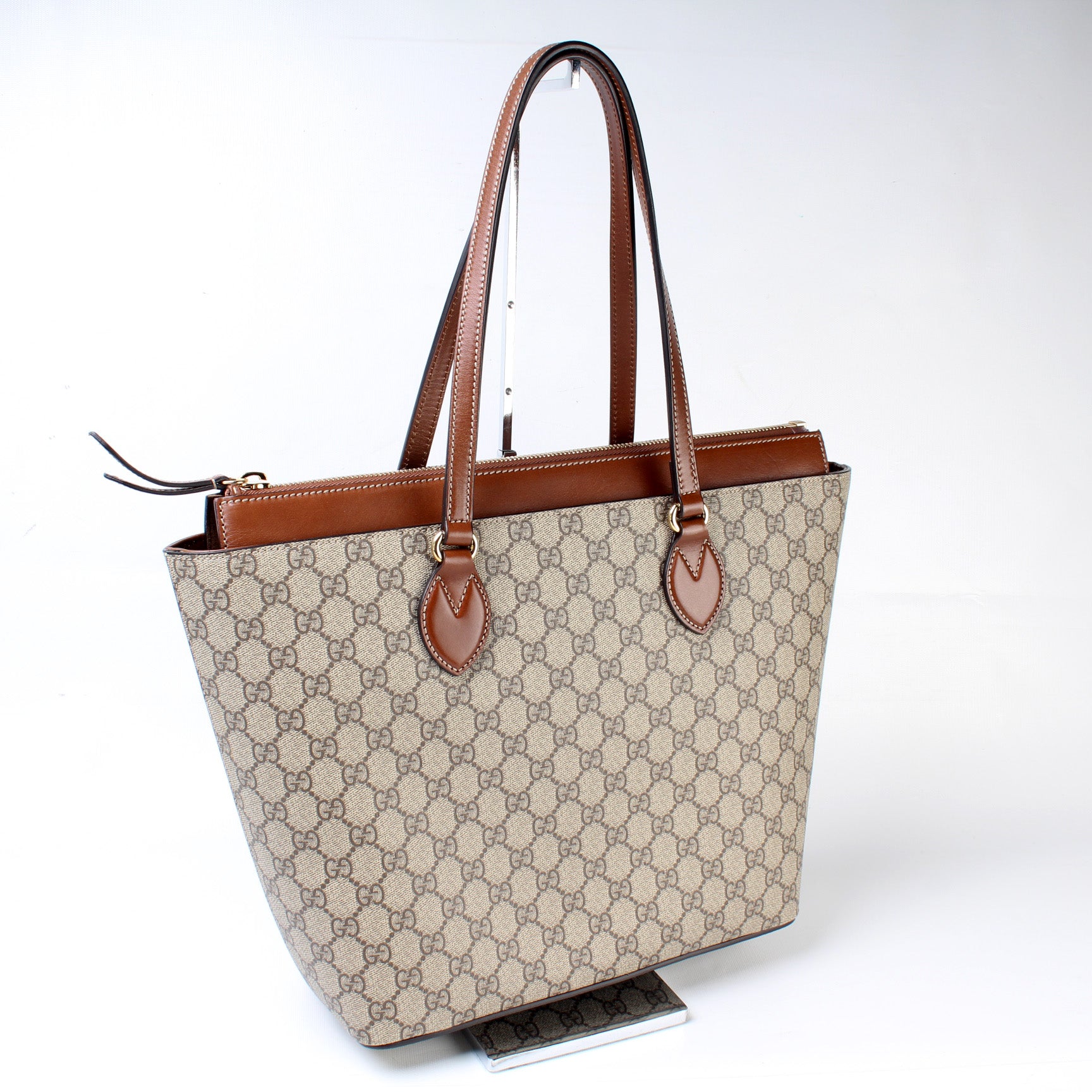 Gucci GG Supreme Tote Bag Tote 13