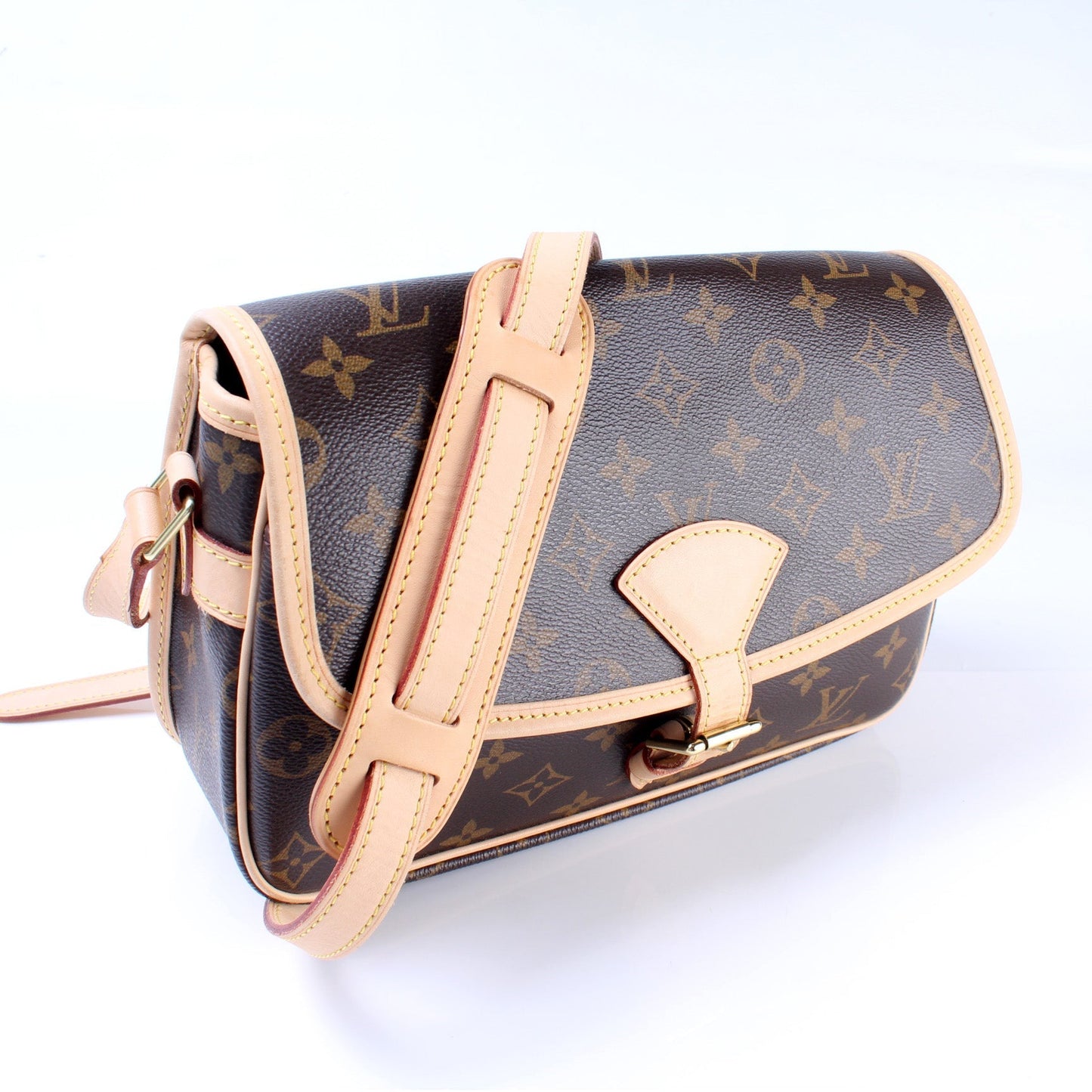 Louis Vuitton Sologne Monogram Handbag Monogram 2