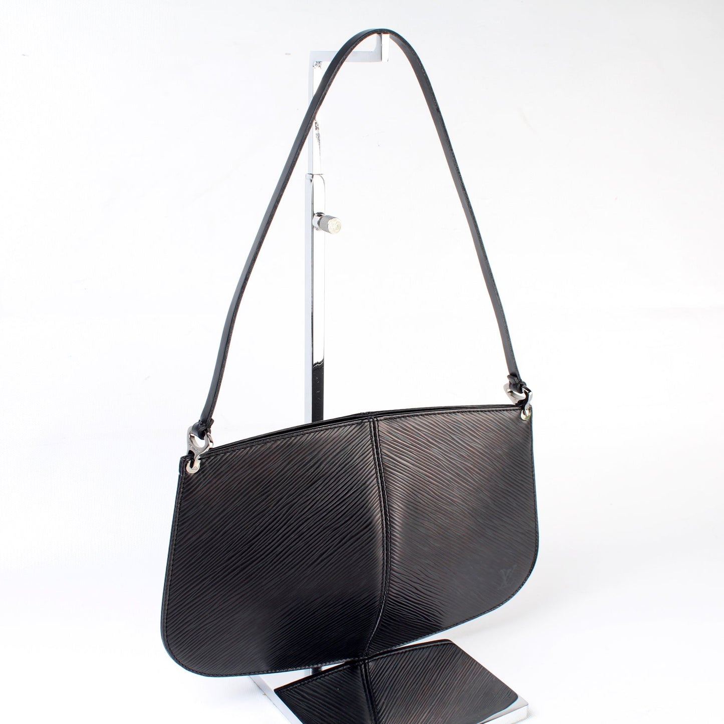 Louis Vuitton Demi Lune Pochette Epi Clutch Bag Epi 6