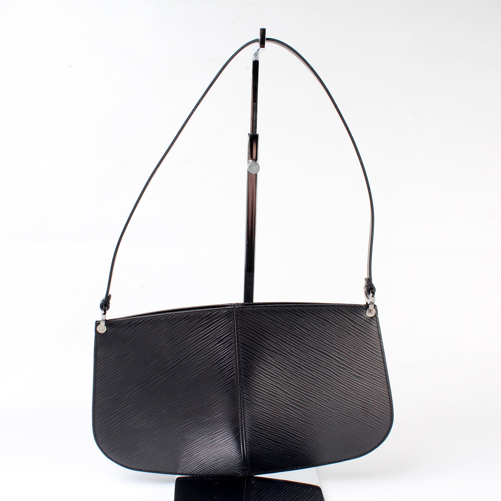 Louis Vuitton Demi Lune Pochette Epi Clutch Bag Epi 6
