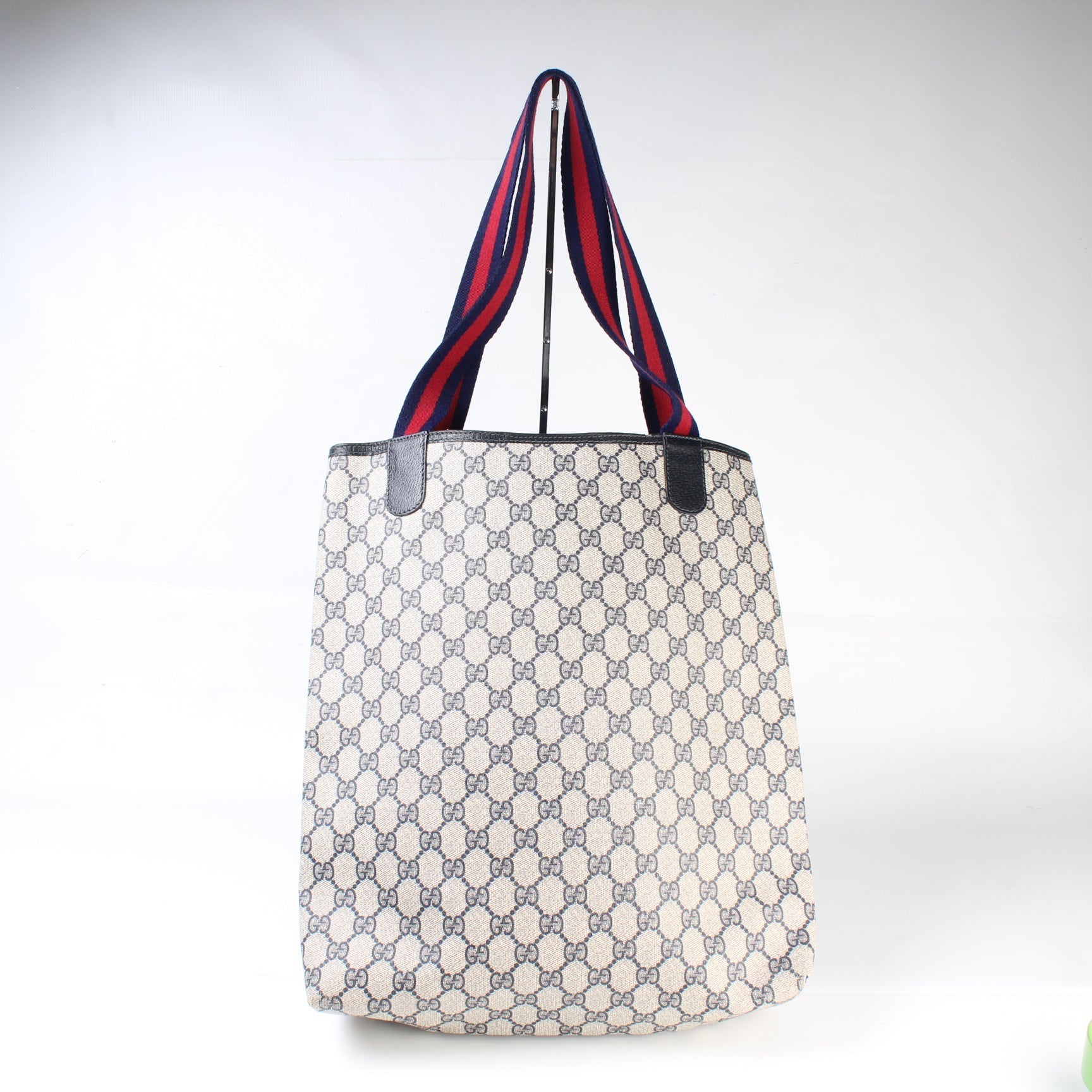 Gucci 39.002. Sherry Line Tote Bag