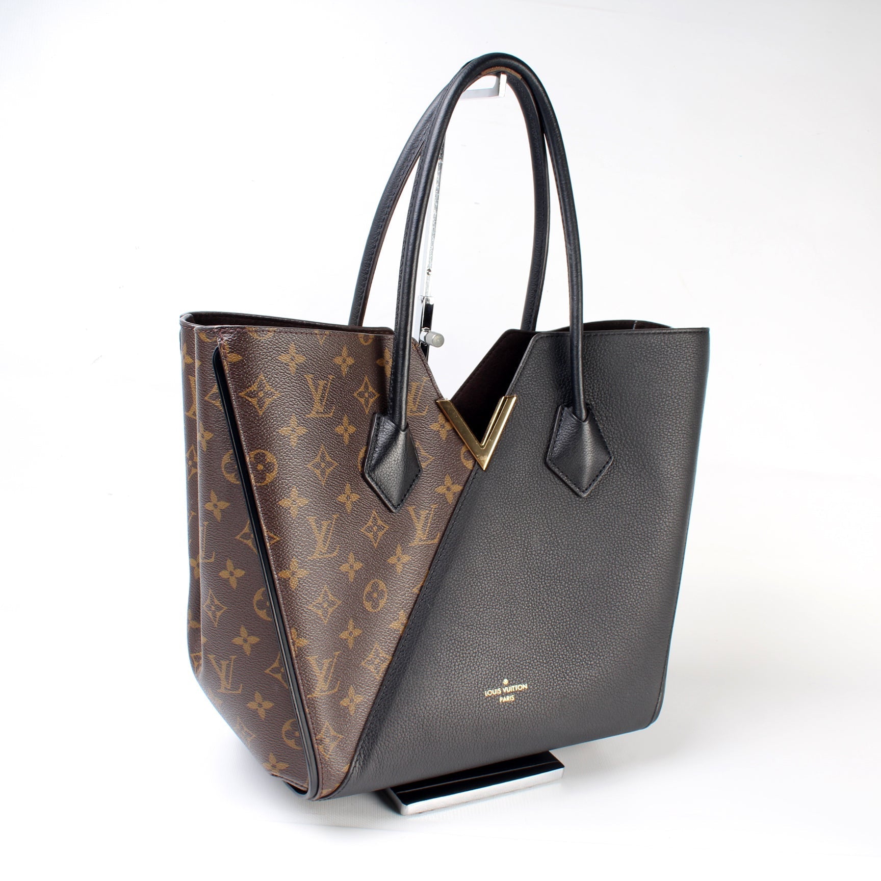 Louis Vuitton Kimono MM Monogram Leather Handbag