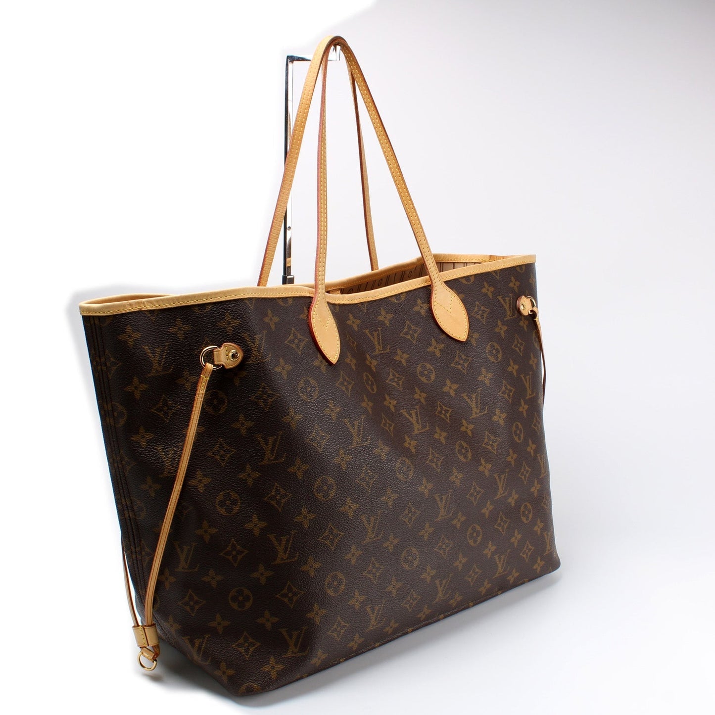 Louis Vuitton Neverfull GM Monogram Tote Bag Monogram 42