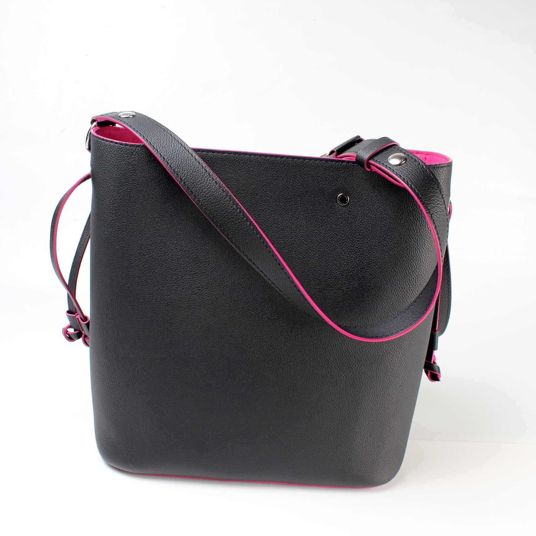 Louis Vuitton Lockme Calfskin Bucket Bag