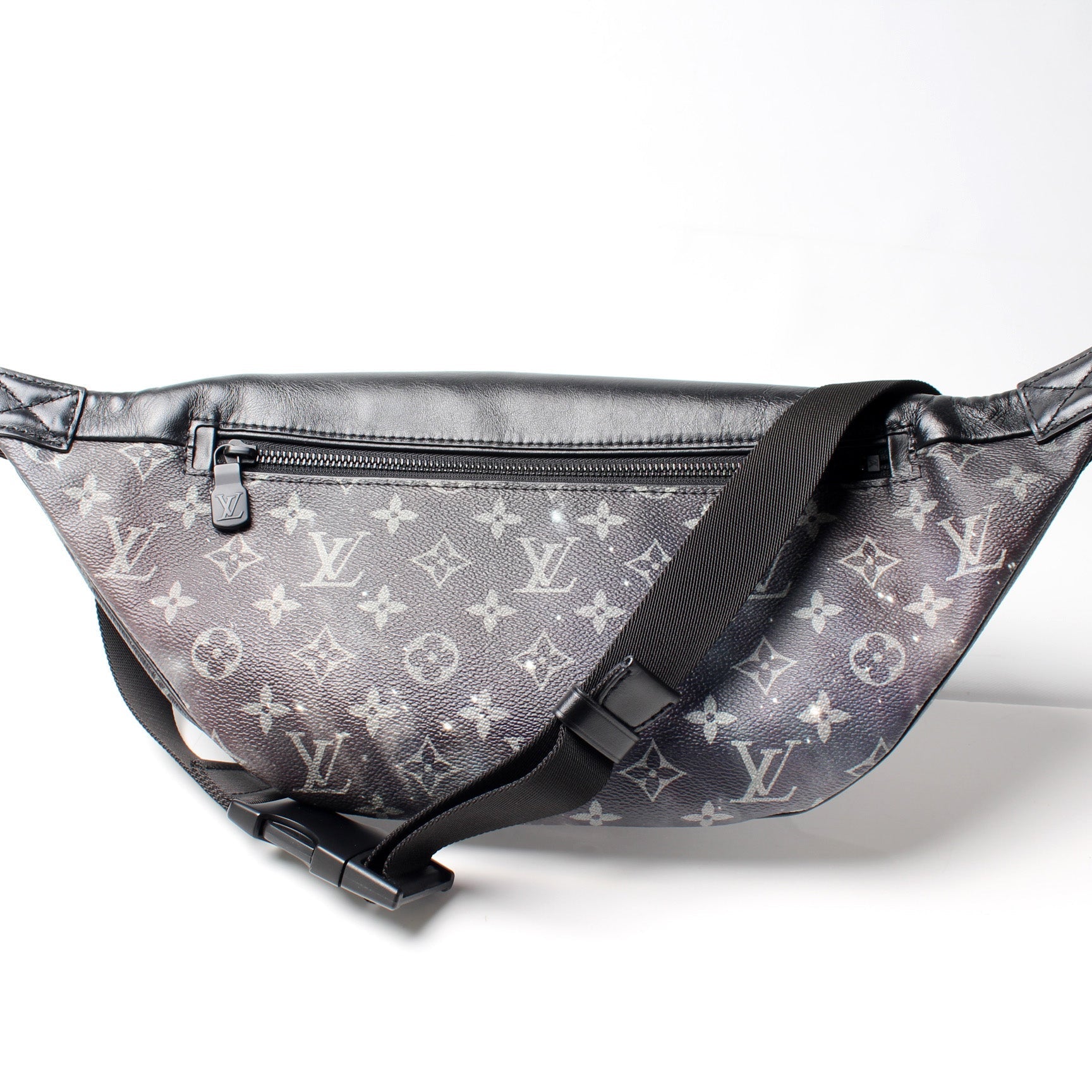 Louis Vuitton Discovery Bumbag Galaxy Monogram Handbag