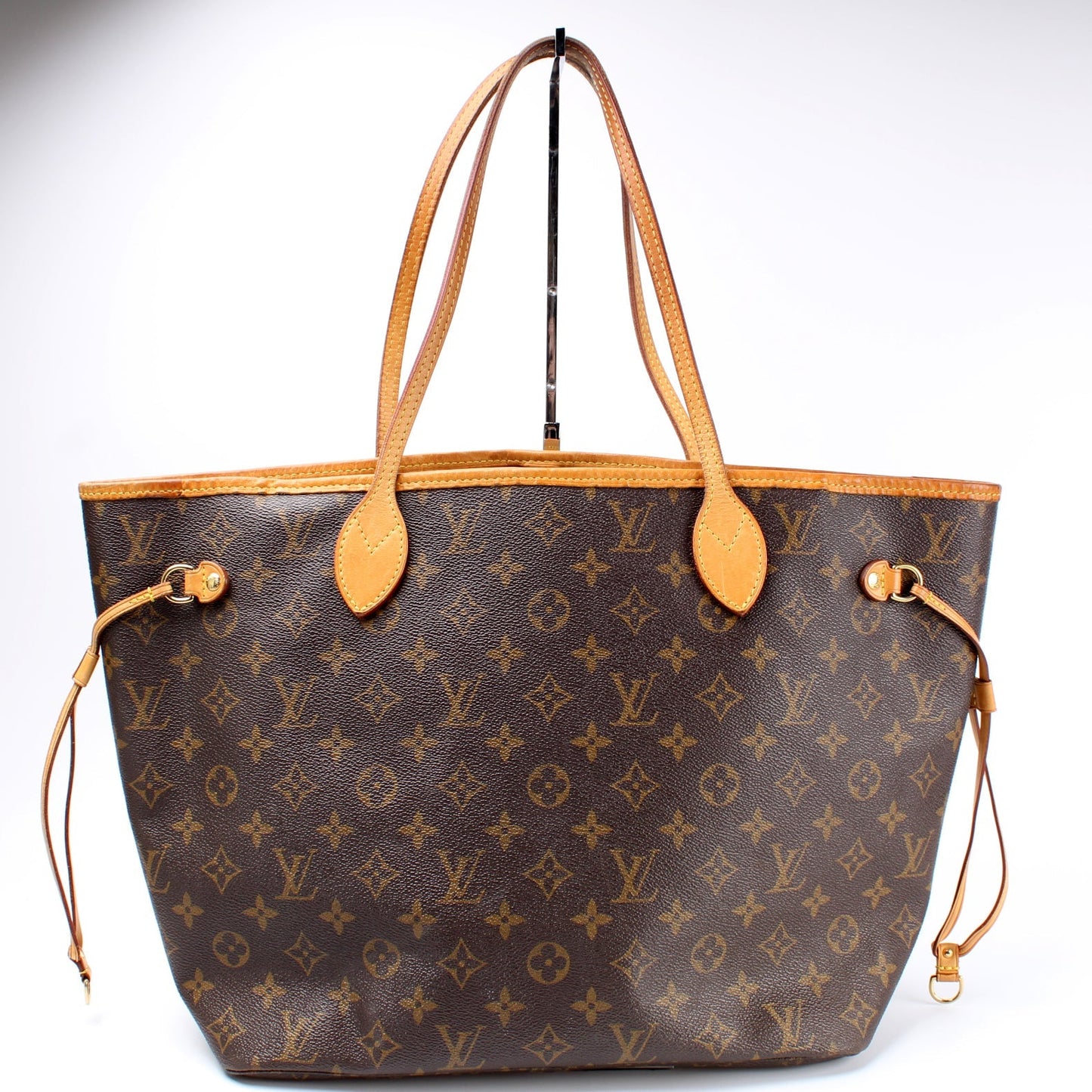 Louis Vuitton Neverfull MM Monogram Tote Bag Monogram 205