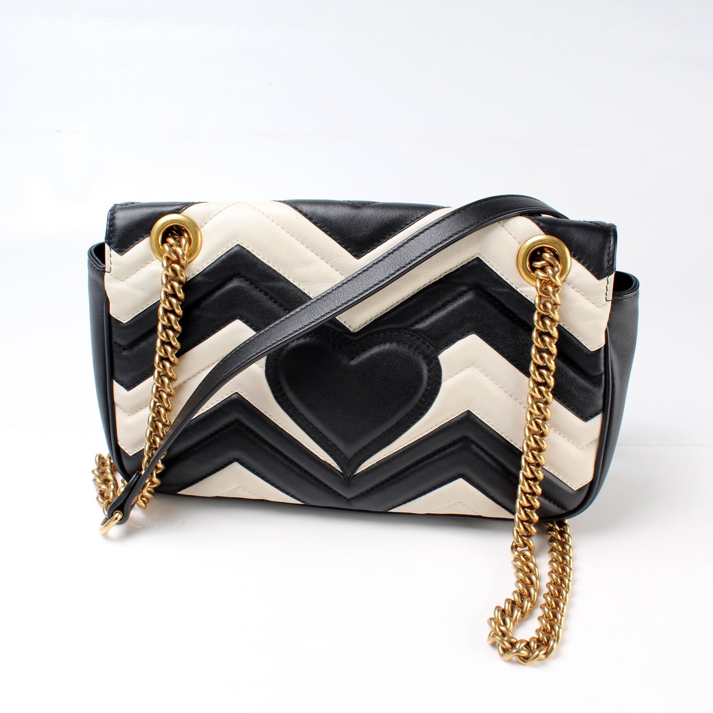 Gucci Marmont Small Flap Shoulder Bag Flap 3