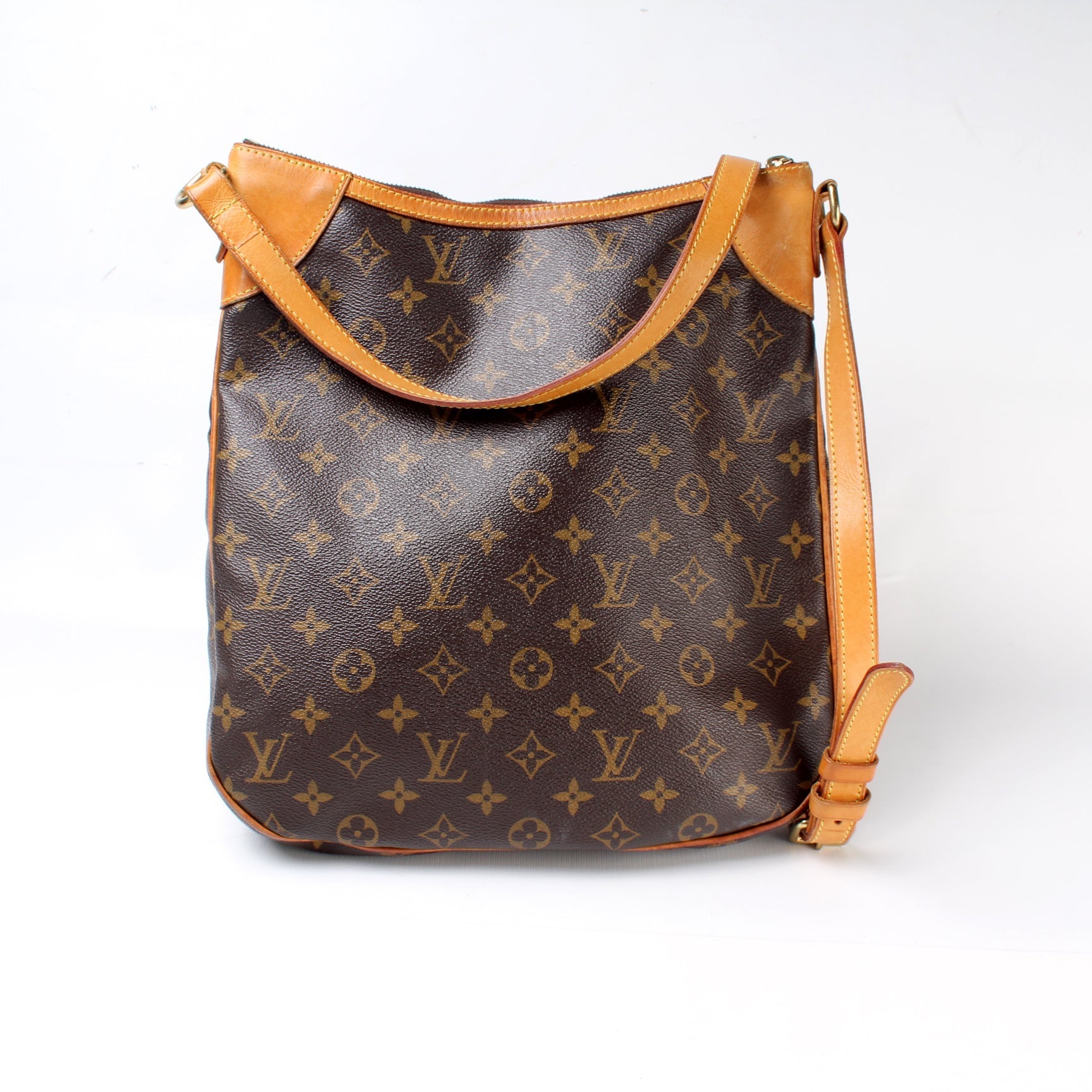 Louis Vuitton Odeon MM Monogram Handbag Monogram 9