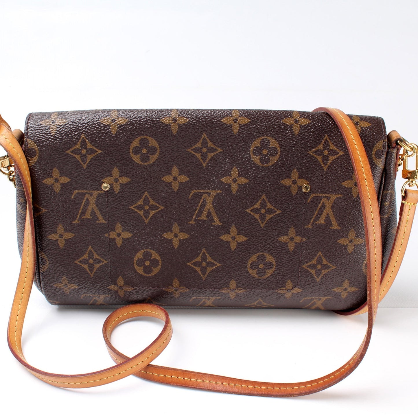 Louis Vuitton Favorite MM Monogram Handbag Monogram 14