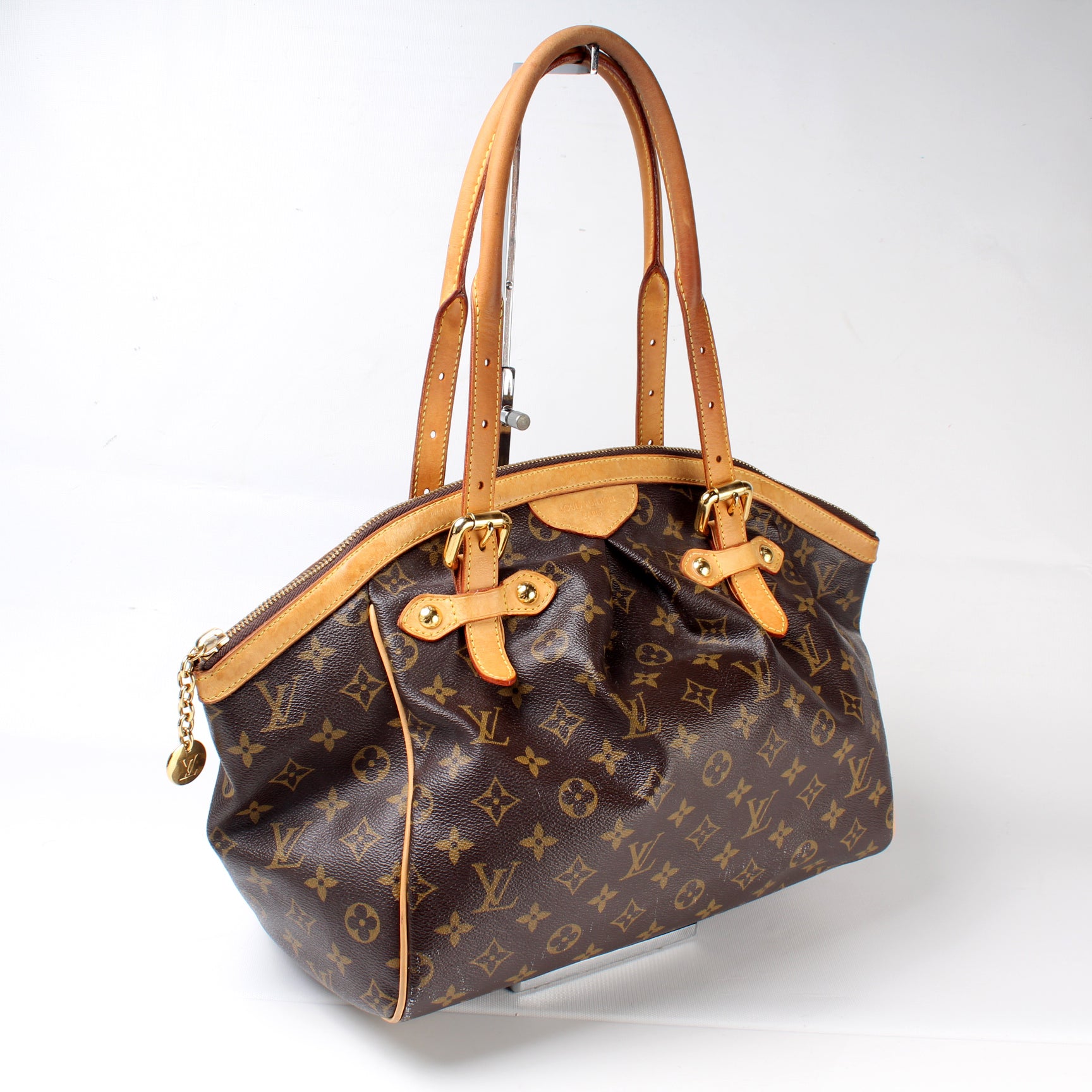 Louis Vuitton Tivoli Monogram GM Handbag Monogram 26