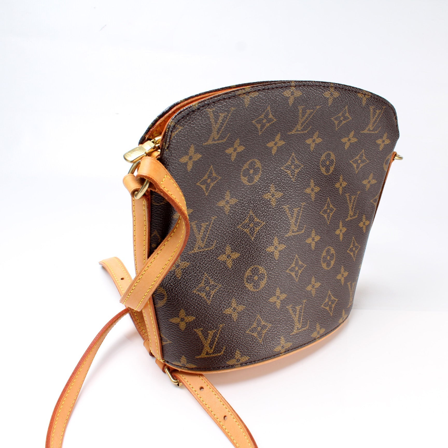 Louis Vuitton Drouot Monogram Handbag Monogram 27