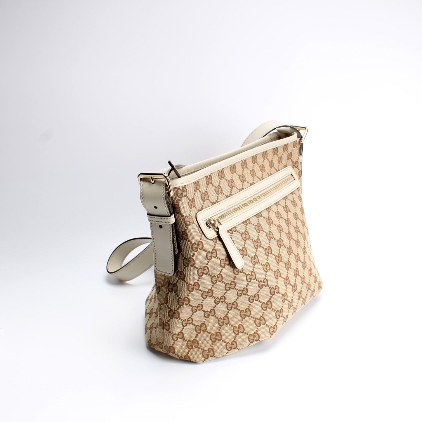 Gucci GG Canvas Shoulder Bag Bag 9