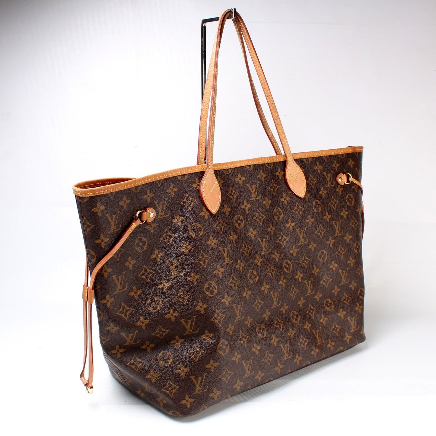 Louis Vuitton Neverfull GM Monogram Tote Bag Monogram 47