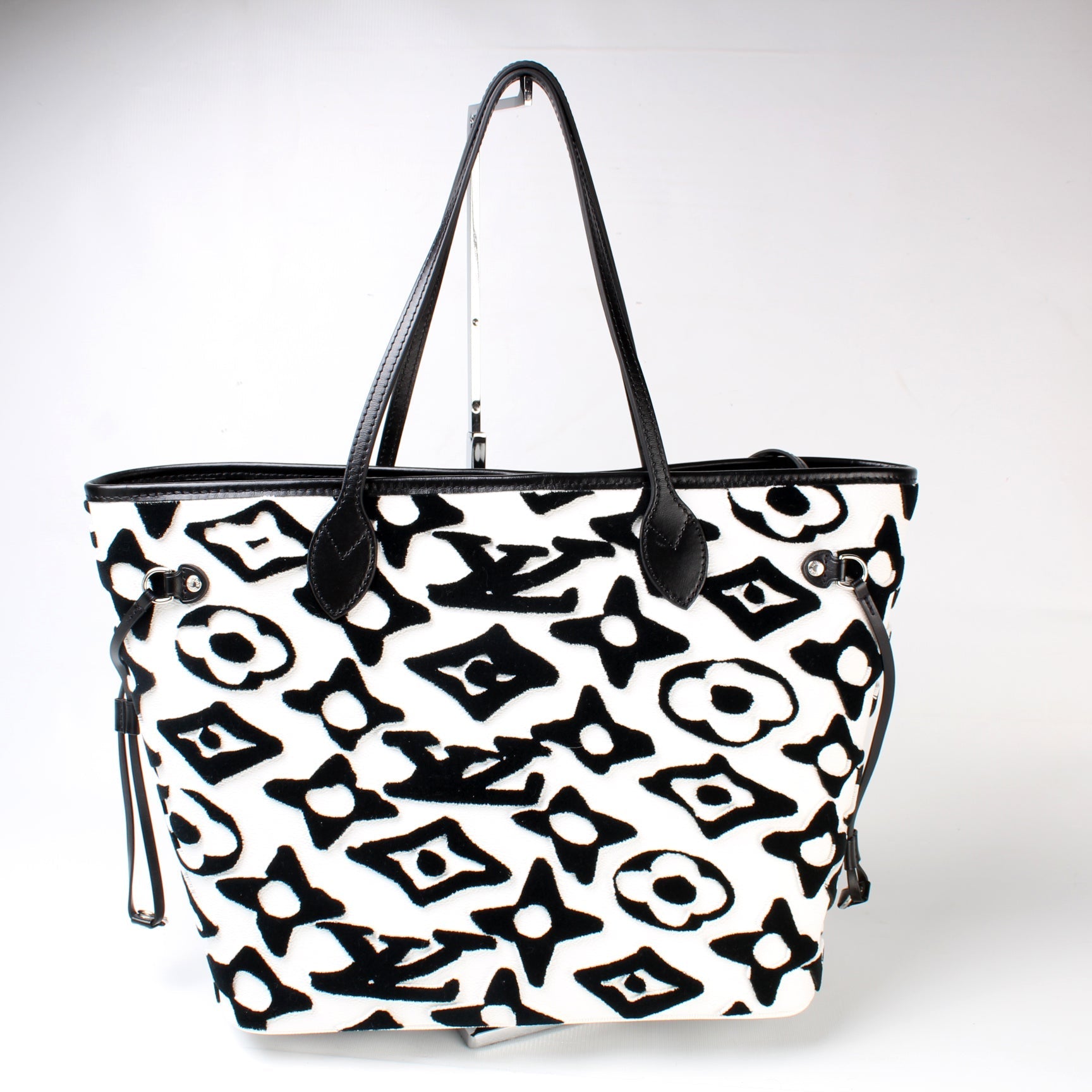 Louis Vuitton Neverfull MM x URS Fishcer Tote Bag
