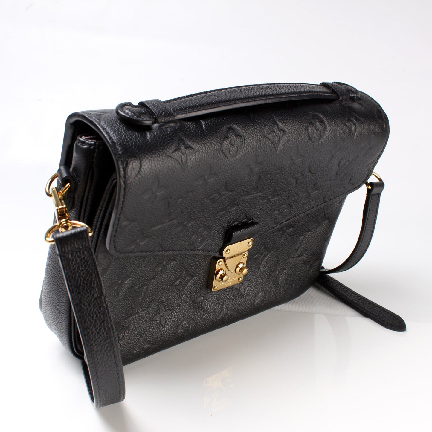 Louis Vuitton Pochette Metis Empreinte Clutch Bag Empreinte 29