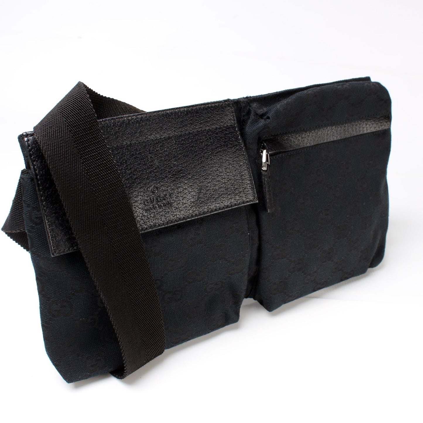 Gucci GG Waist Canvas Travel Bag Bag 15