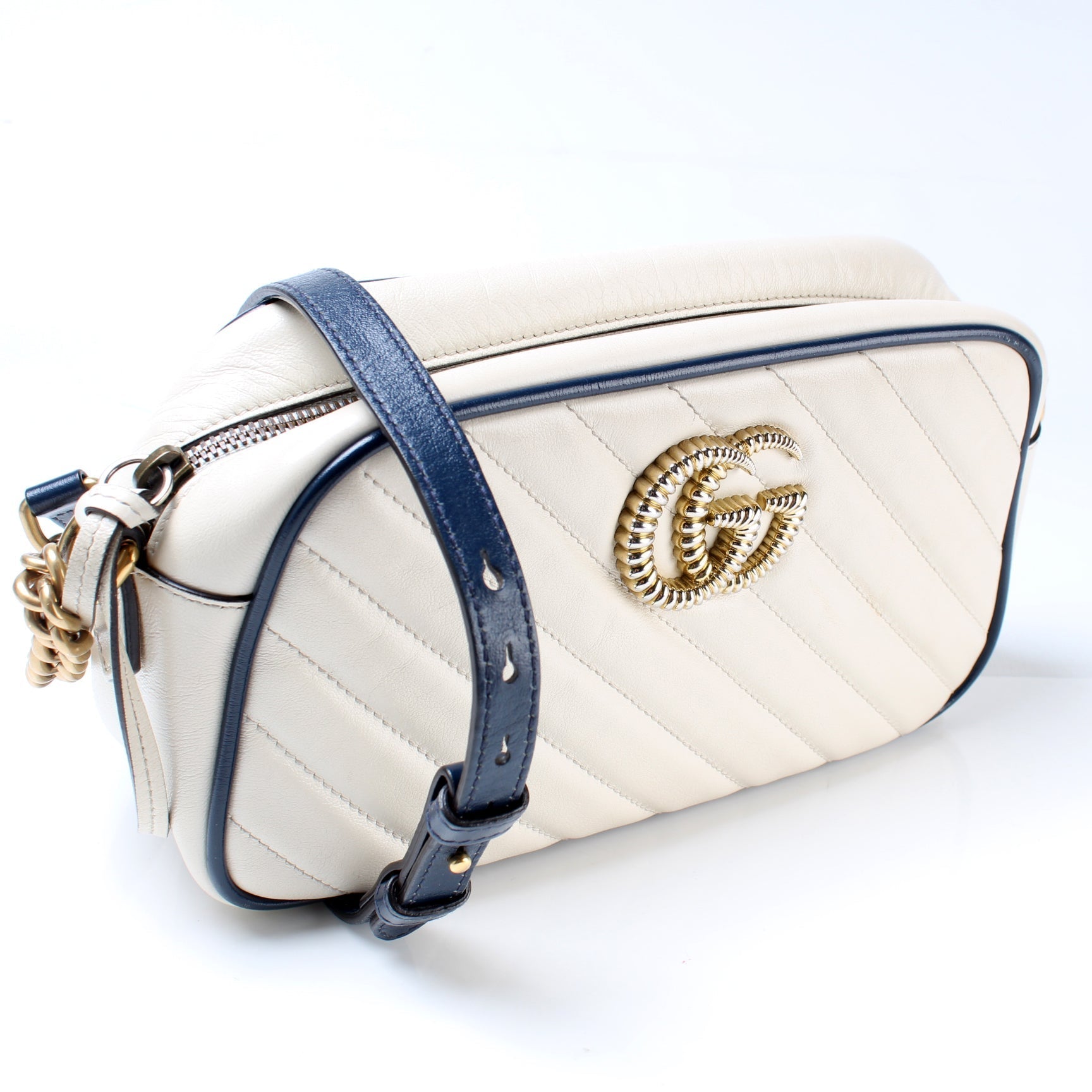 Gucci Marmont Torchon Camera Bag Leather Small Travel Bag