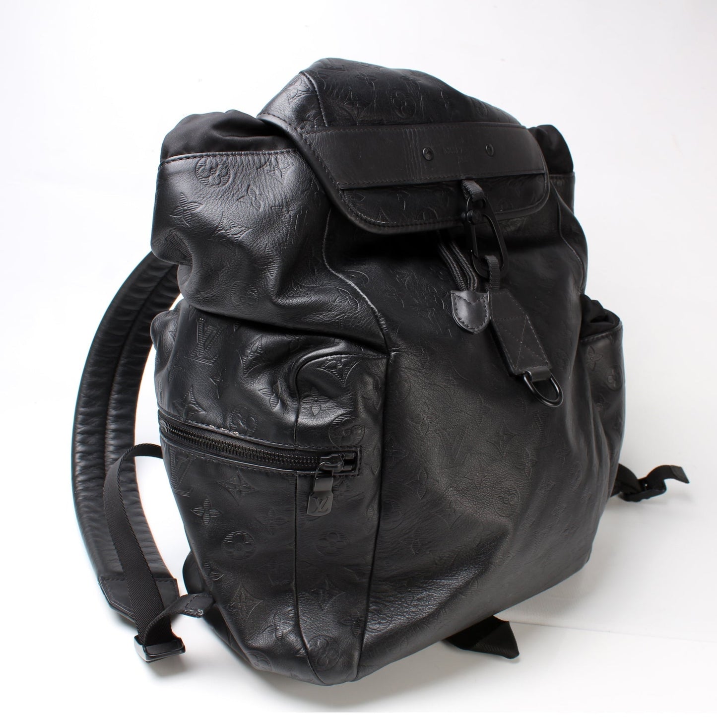 Louis Vuitton Discovery Backpack Shadow