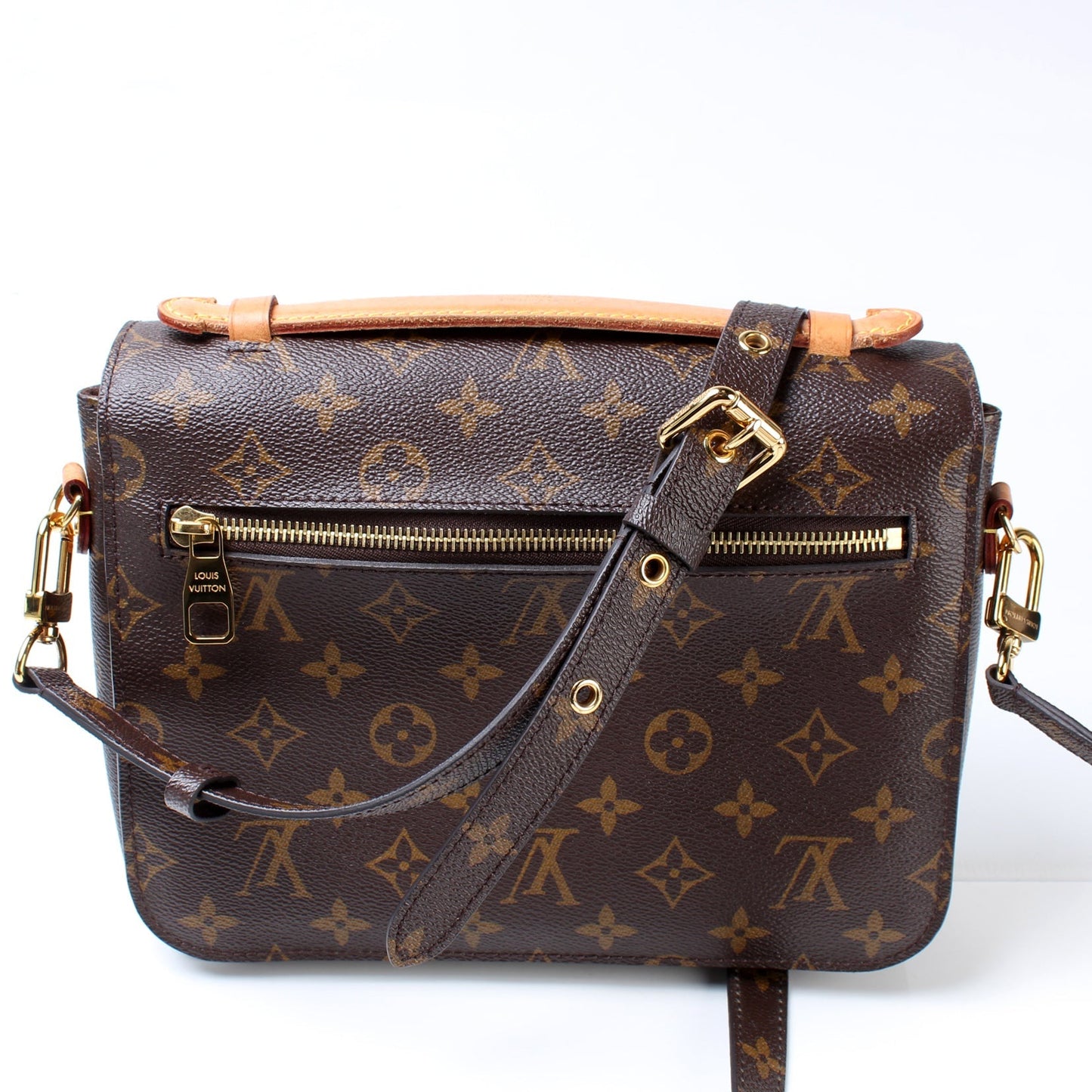 Louis Vuitton Pochette Metis Monogram Clutch Bag Monogram 54