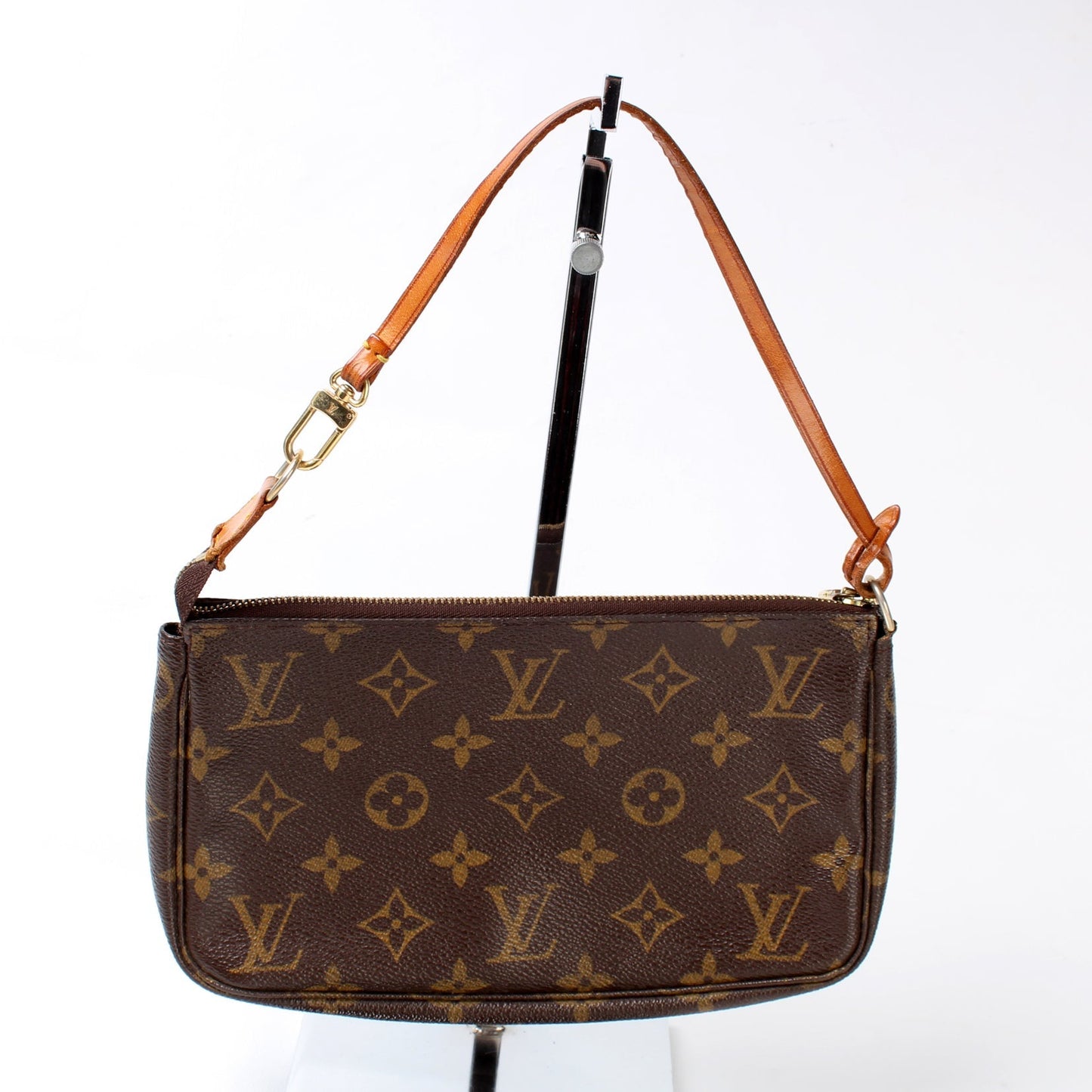 Louis Vuitton Pochette Accessories Monogram Clutch Bag