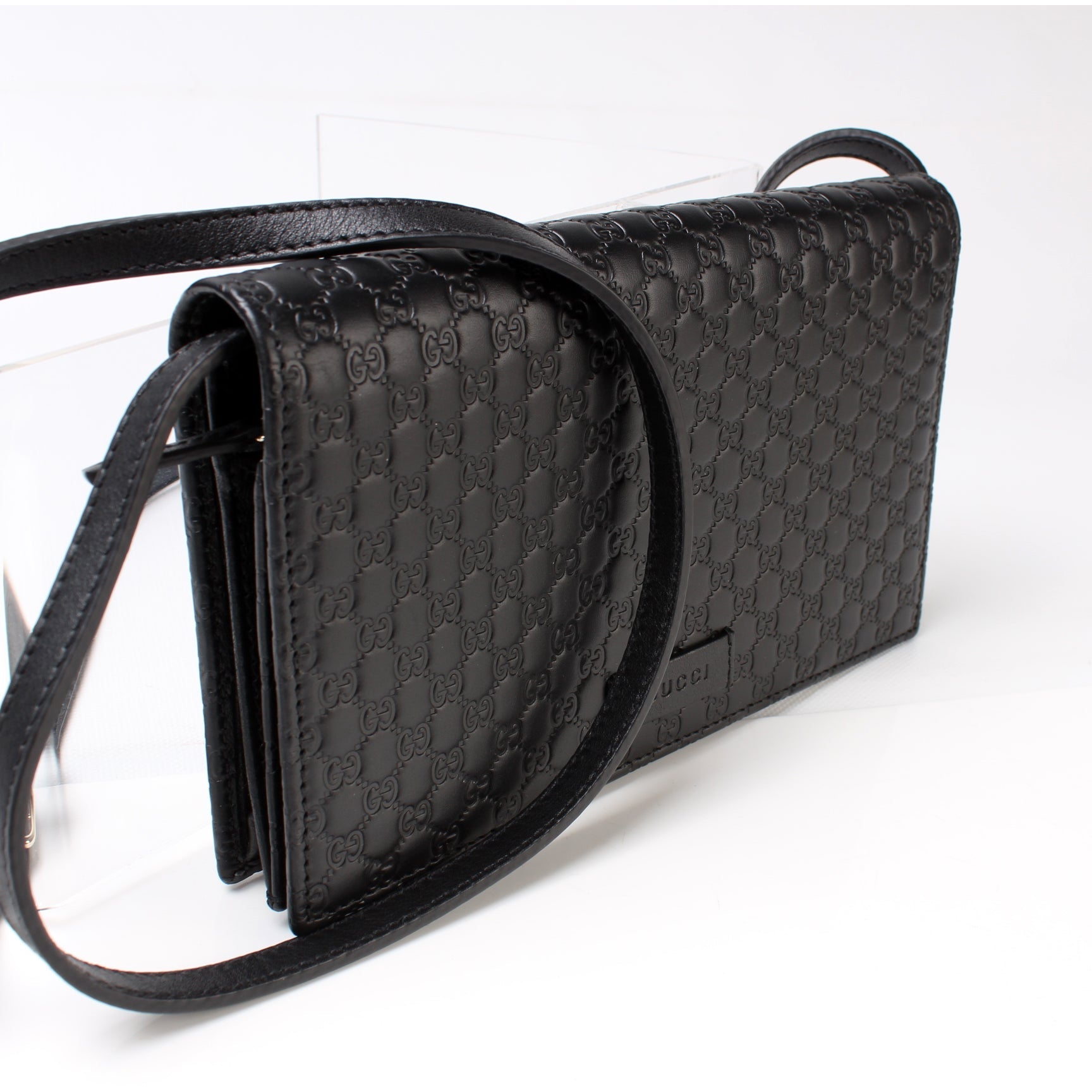 Gucci Micro GG On Chain Wallet Case