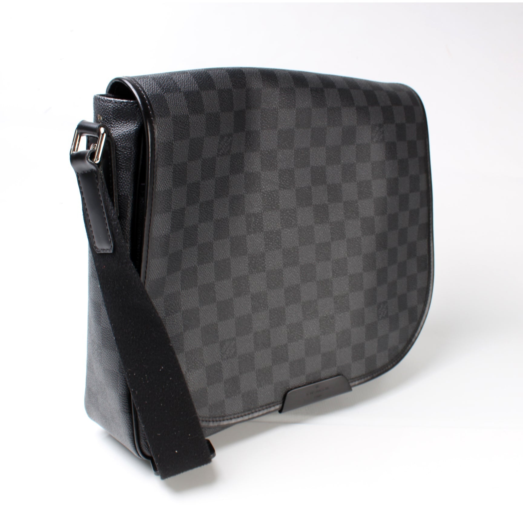 Louis Vuitton Daniel MM Graphite Damier Handbag