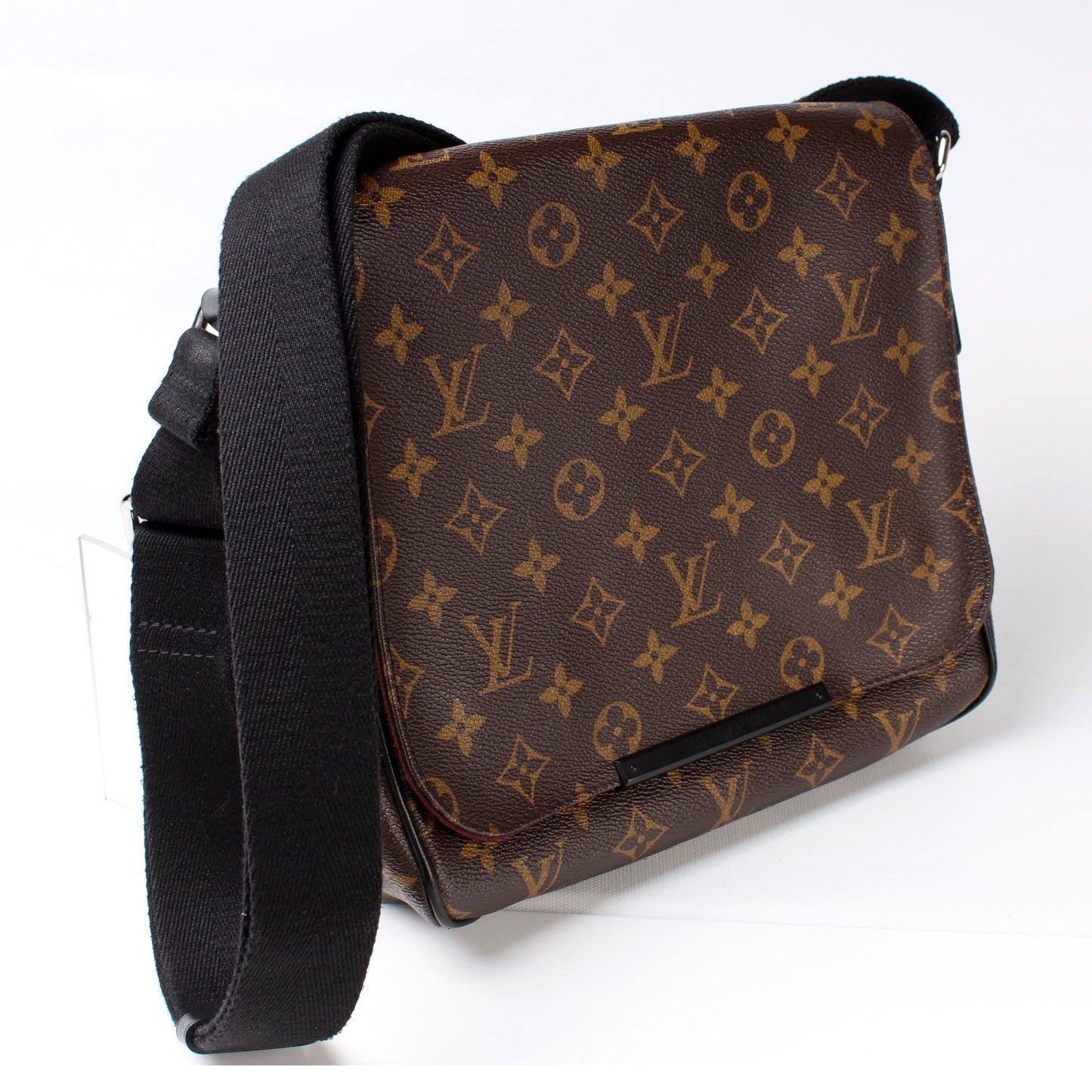 Louis Vuitton District PM Monogram Handbag
