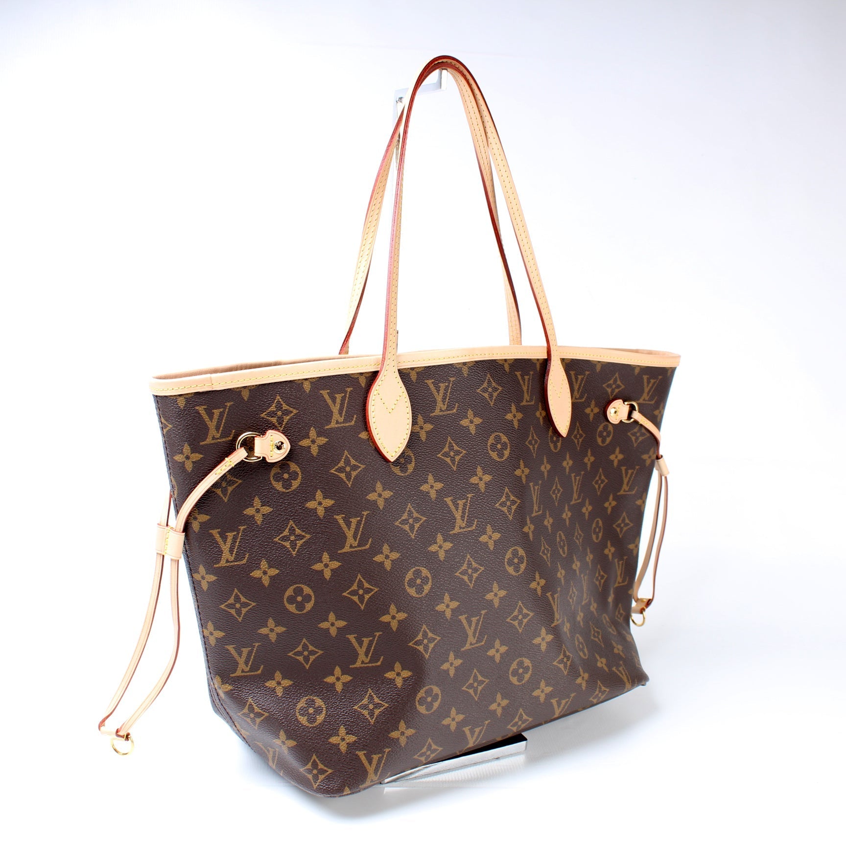 Louis Vuitton Neverfull MM Monogram Tote Bag Monogram 244