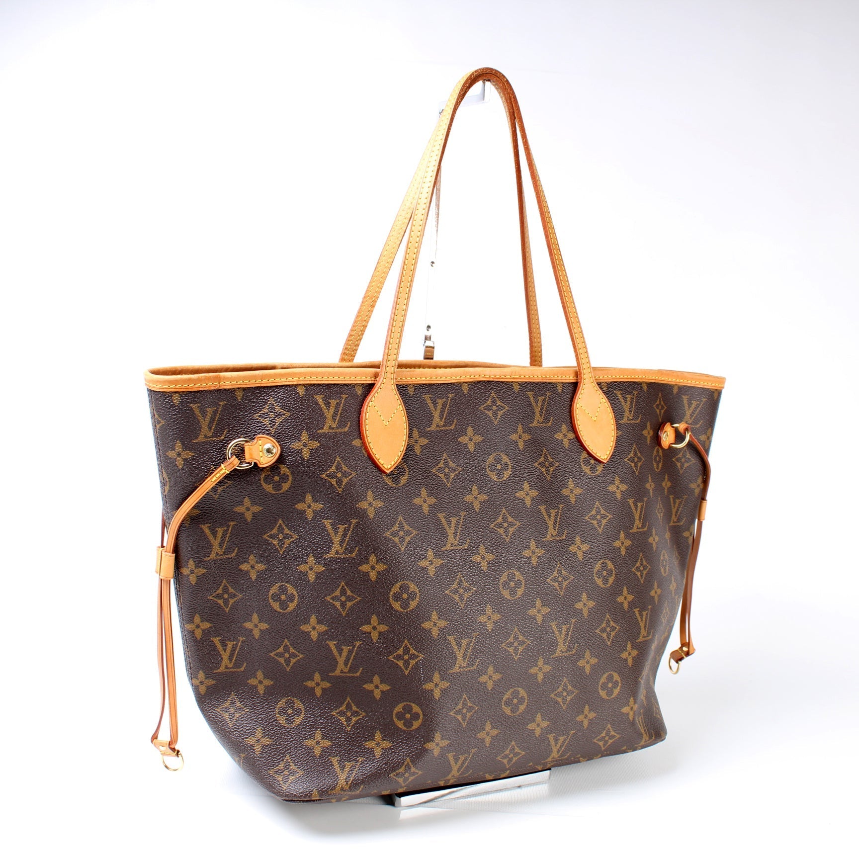 Louis Vuitton Neverfull MM Monogram Tote Bag Monogram 245