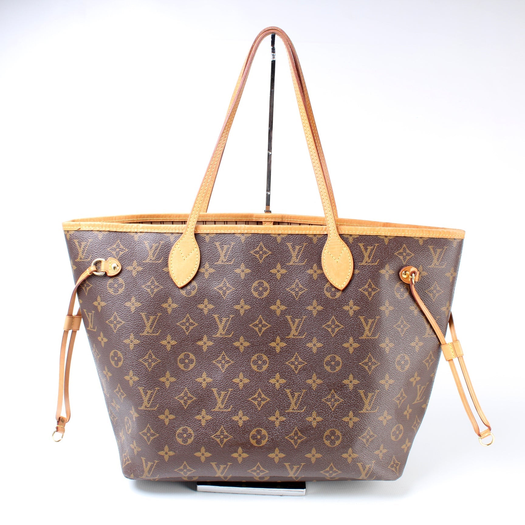Louis Vuitton Neverfull MM Monogram Tote Bag Monogram 67