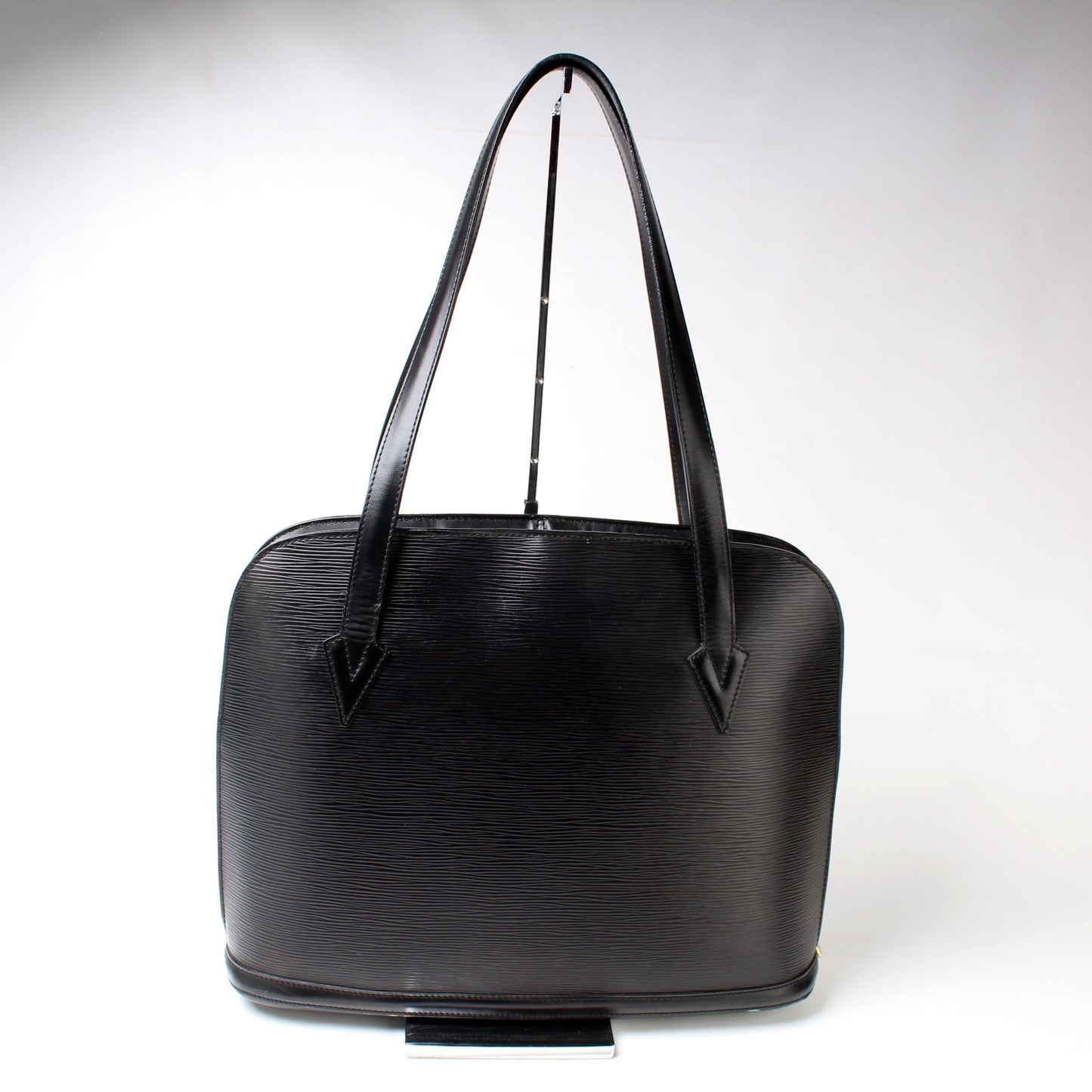 Louis Vuitton Lussac Epi Handbag Epi 11