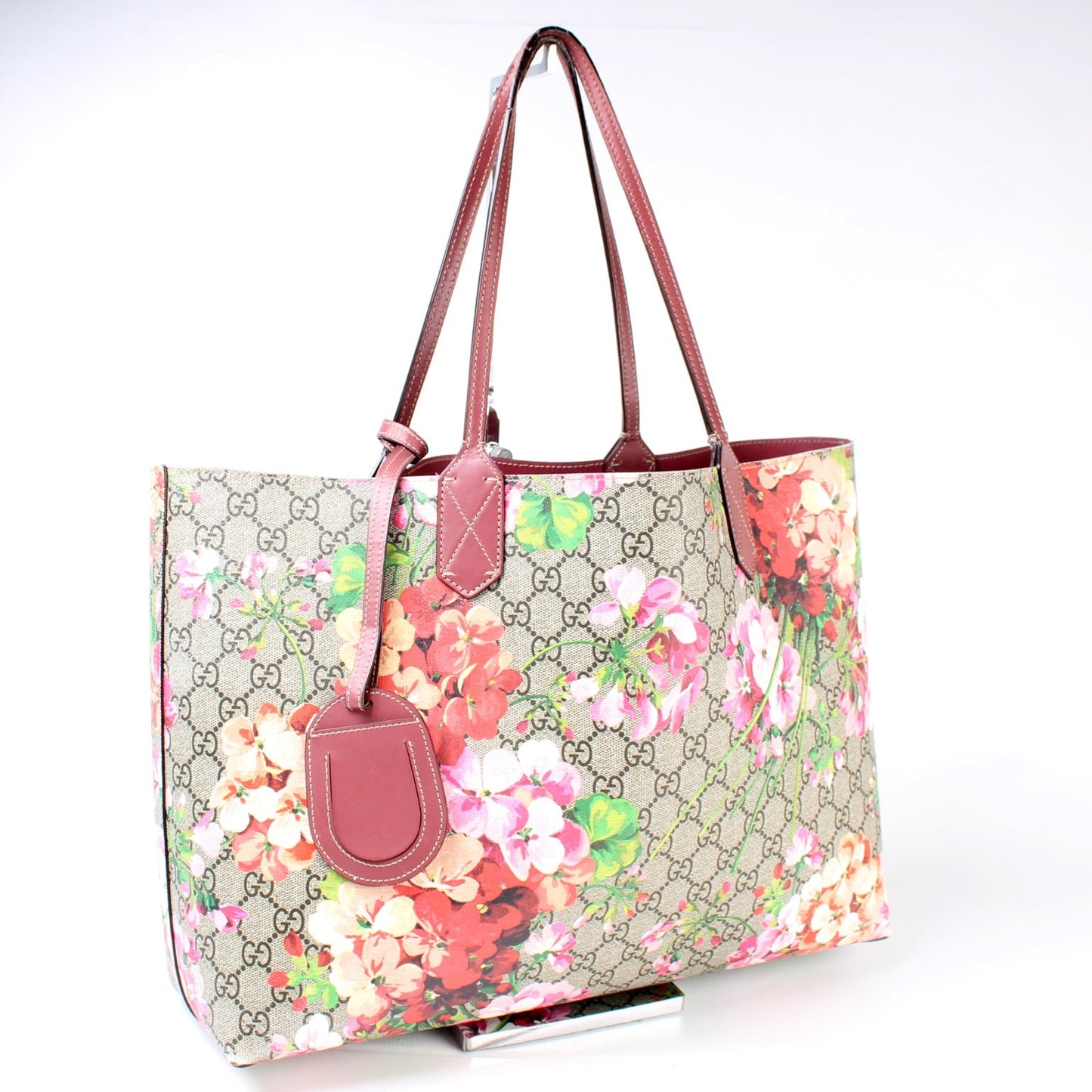 Gucci GG Supreme Blooms Reverse Medium Tote Bag