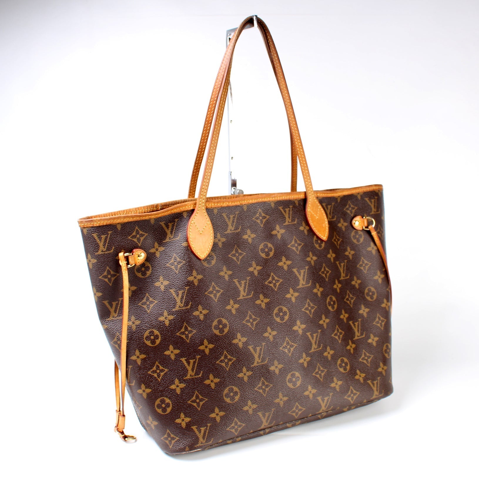 Louis Vuitton Neverfull MM Monogram Tote Bag Monogram 259