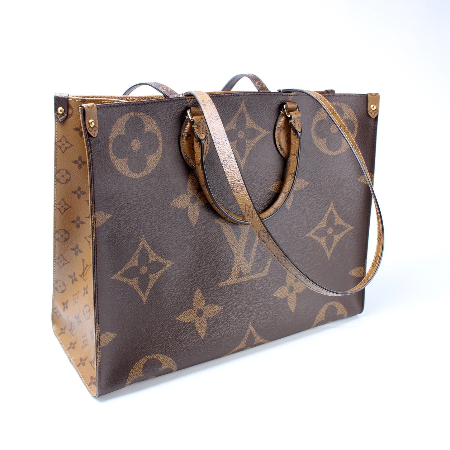 Louis Vuitton ONTHEGO GM Monogram Handbag Monogram 9